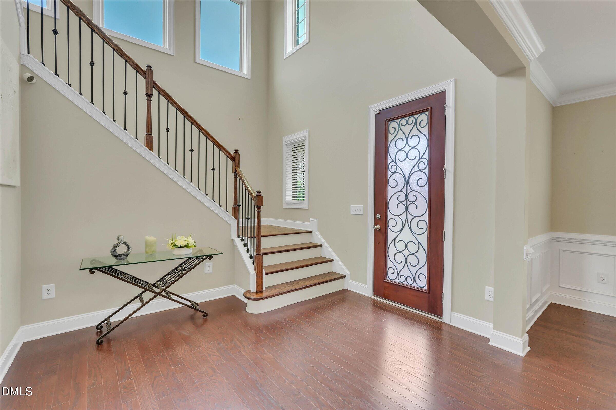 105 Canoe Brook Court