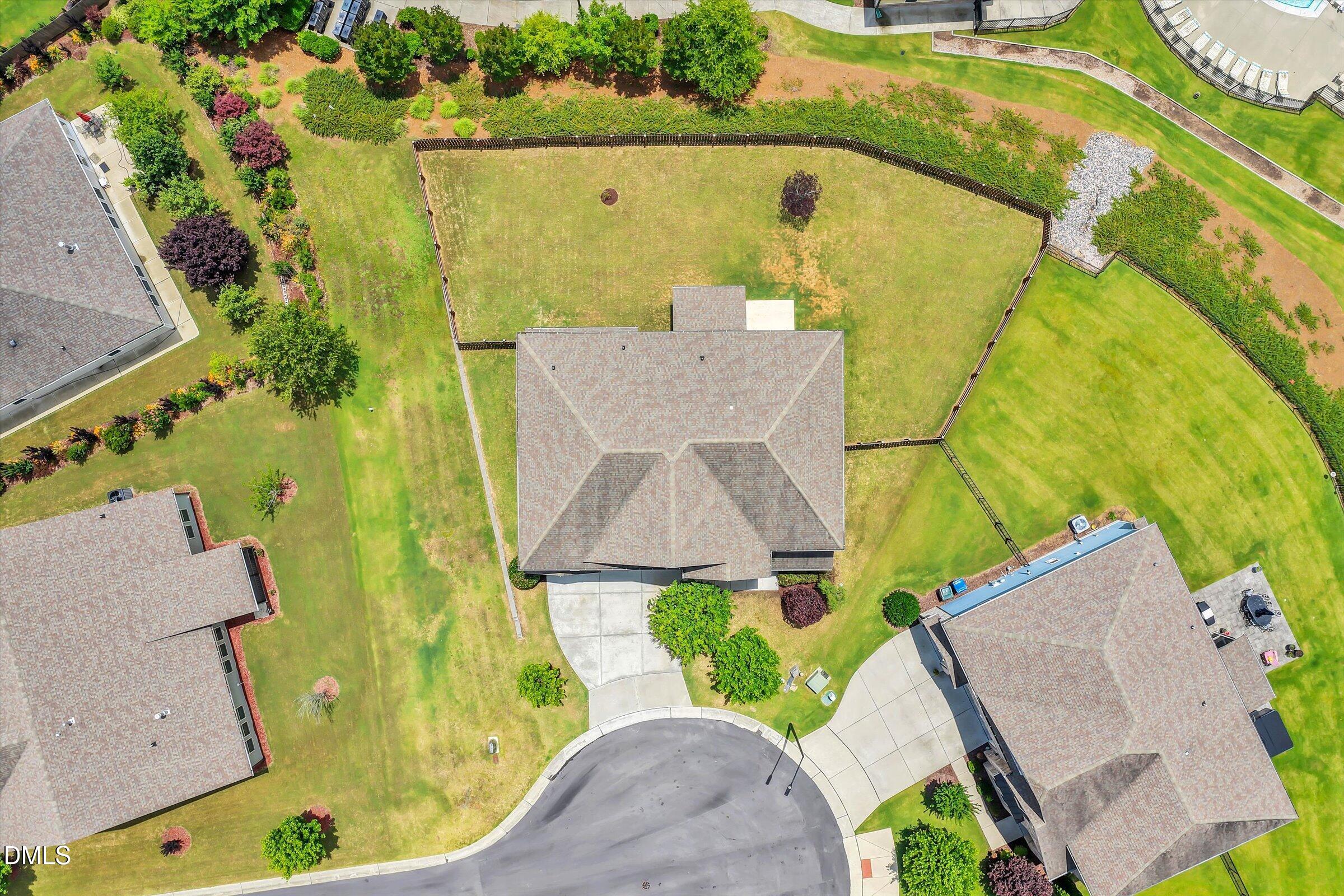105 Canoe Brook Court