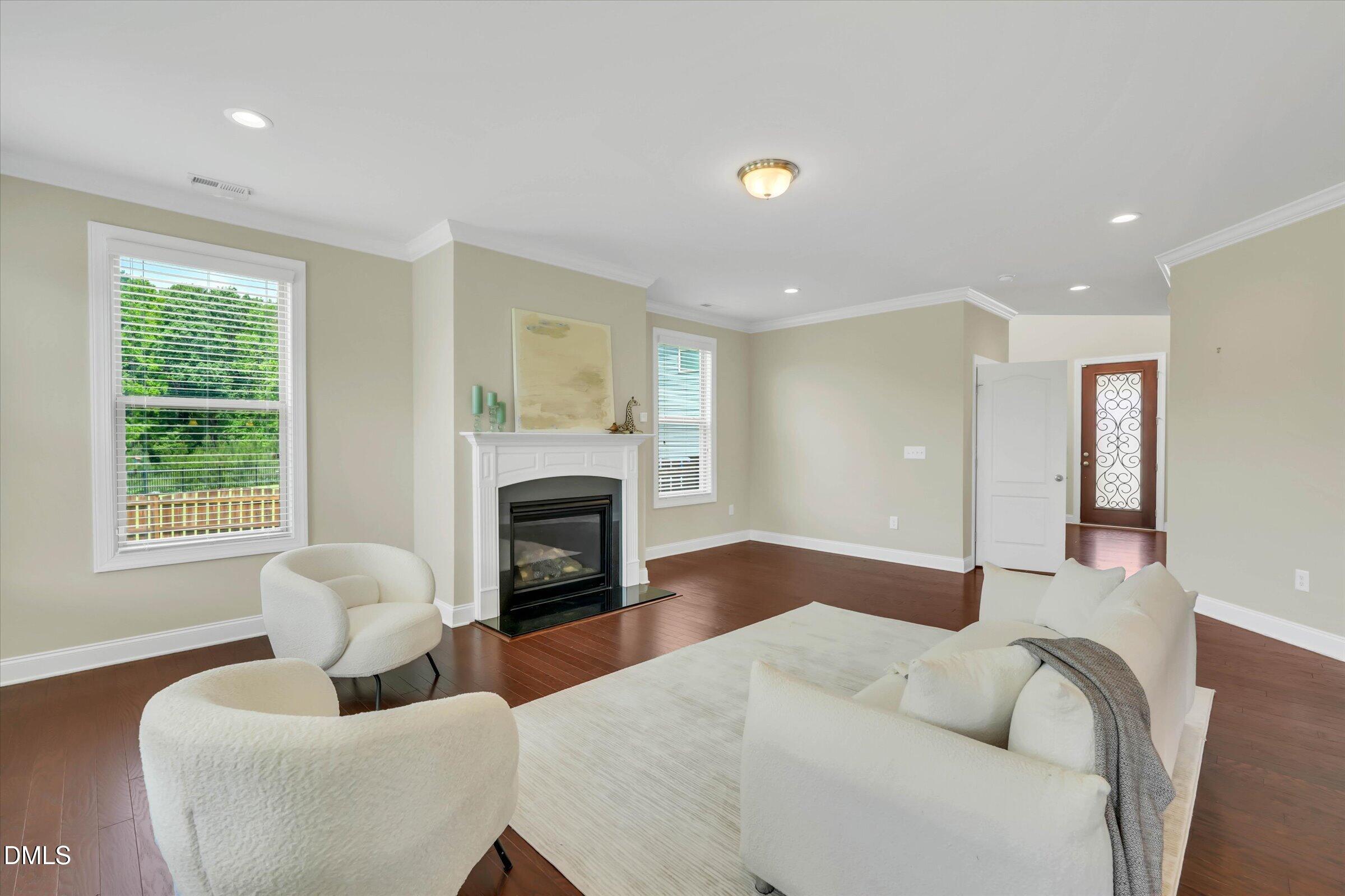 105 Canoe Brook Court