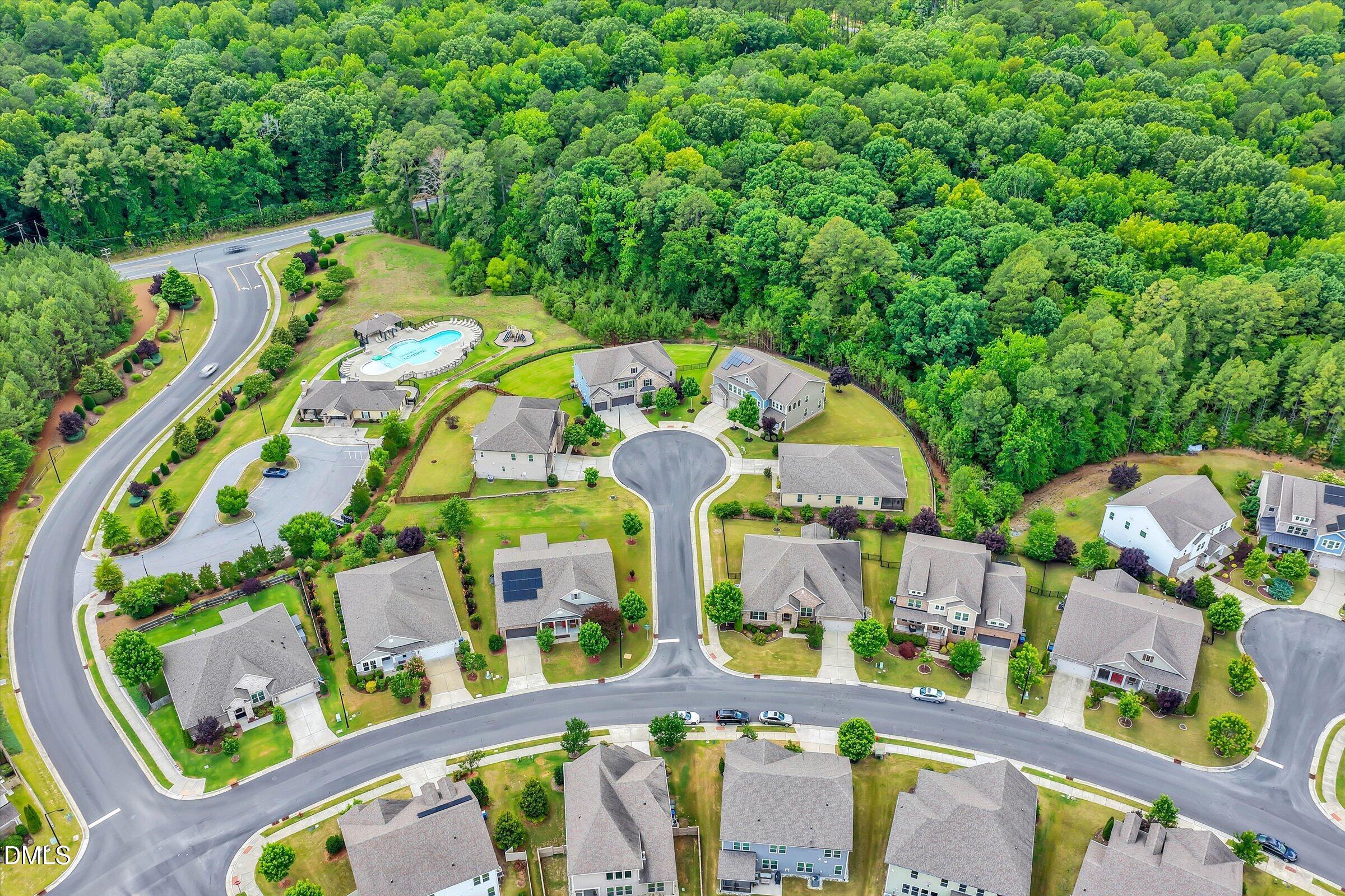 105 Canoe Brook Court