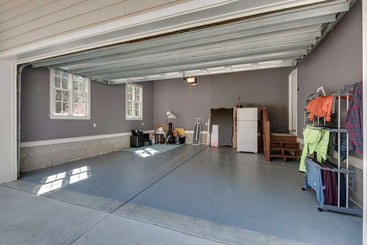 3121 Tree Farm Road