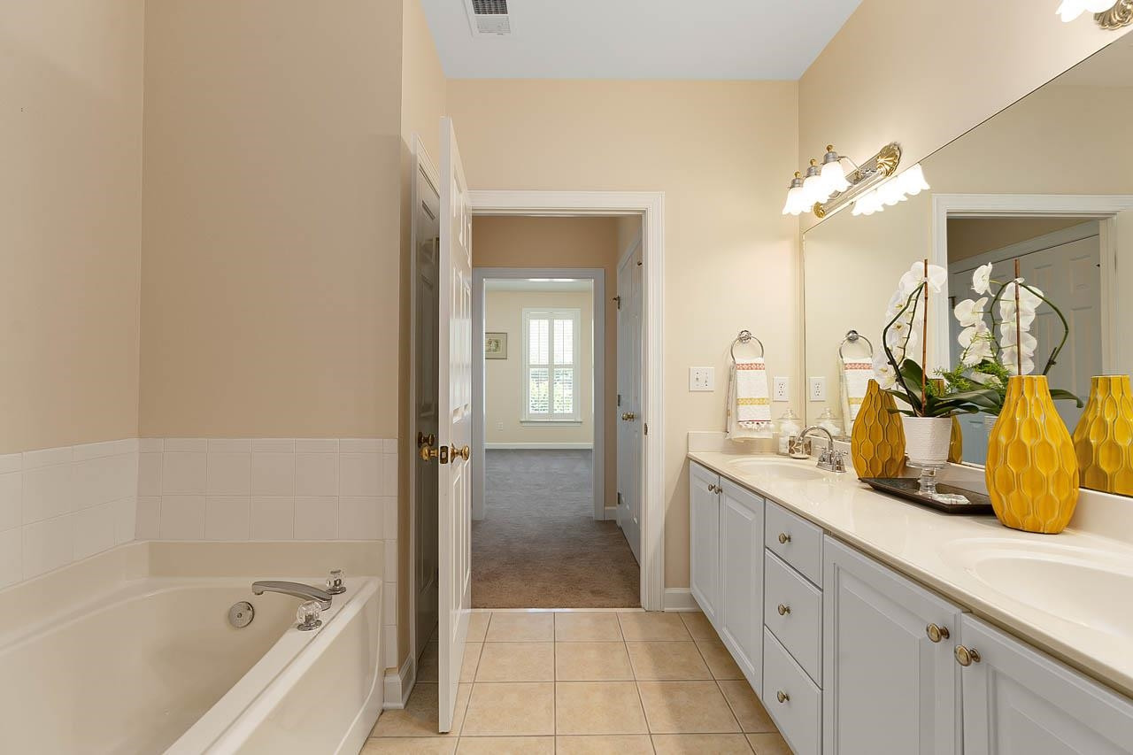 708 Copperline Drive # 101 Unit: #101