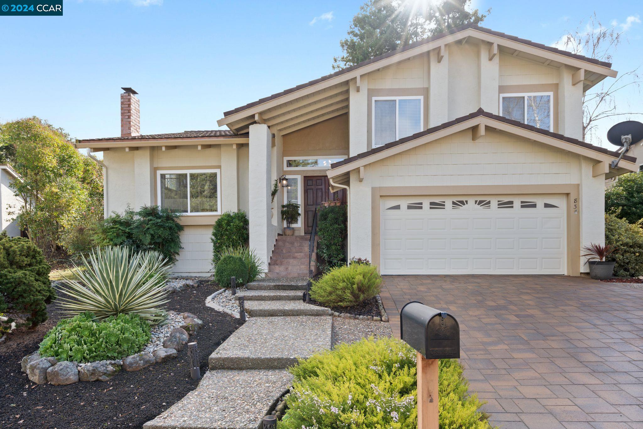 83 Molokai Ct