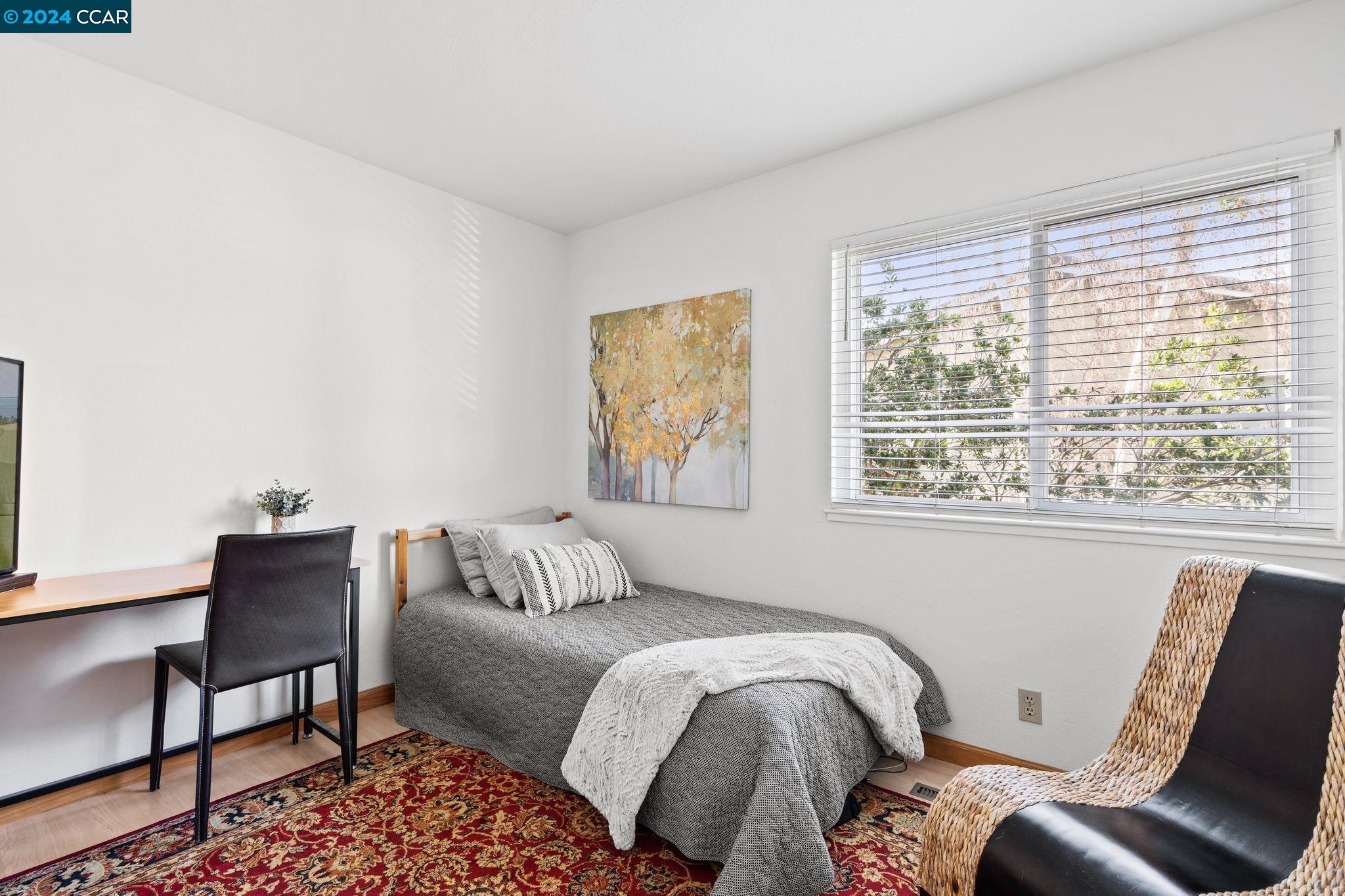 83 Molokai Ct