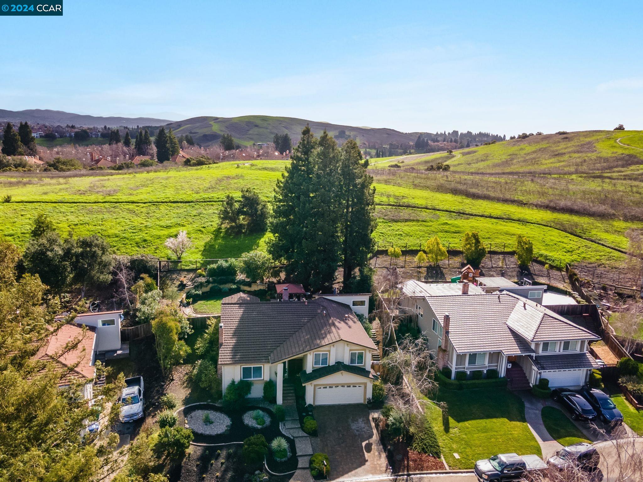 83 Molokai Ct