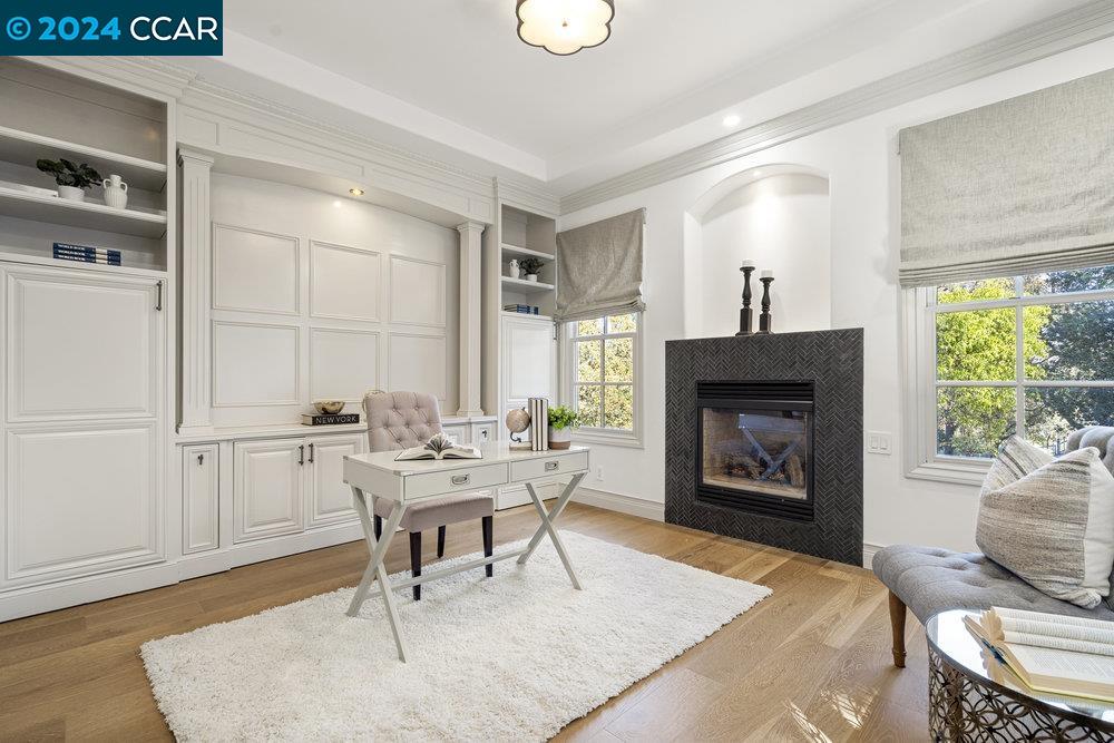616 Sugarloaf Ct