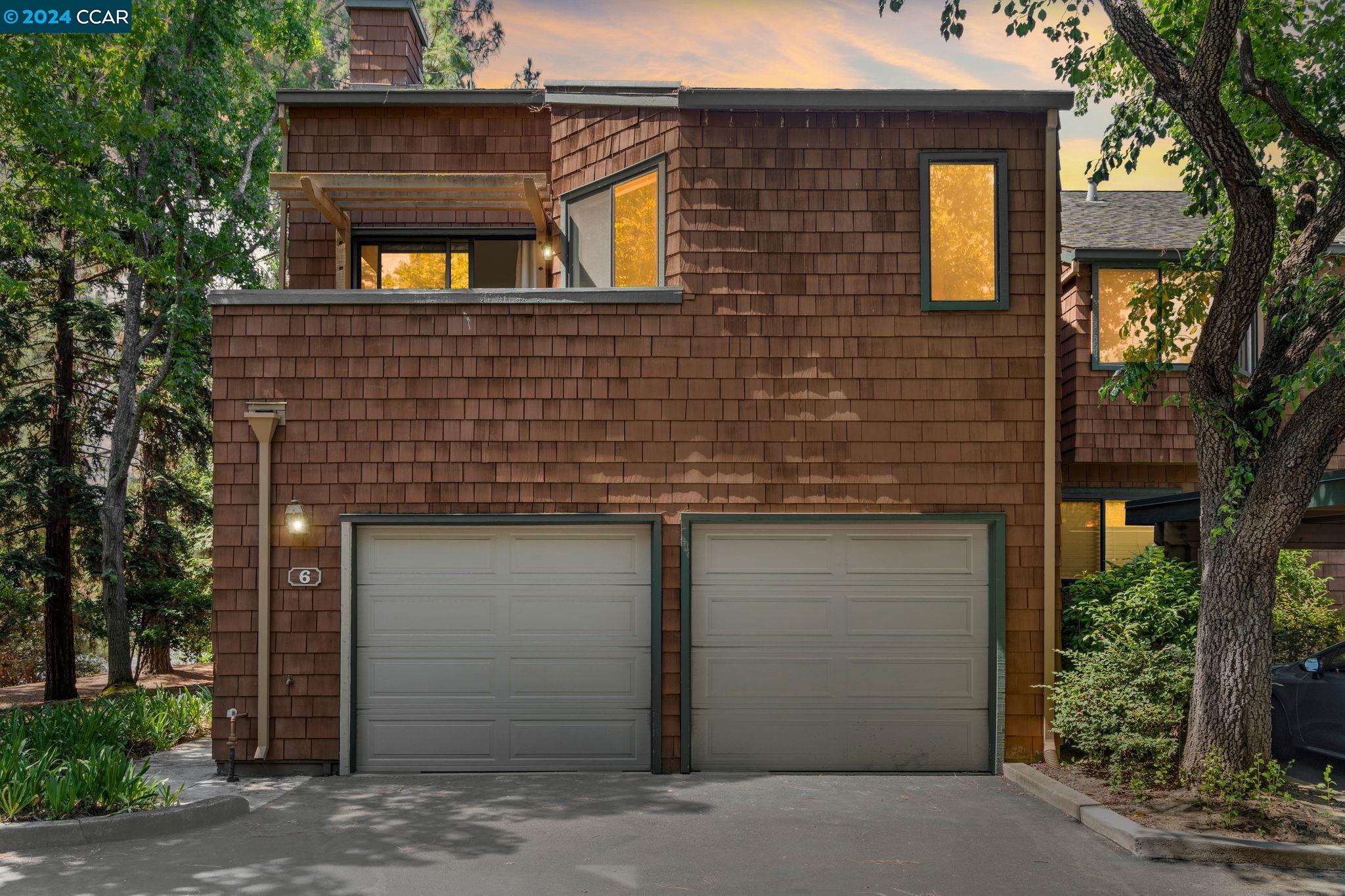 6 Harwich Walk