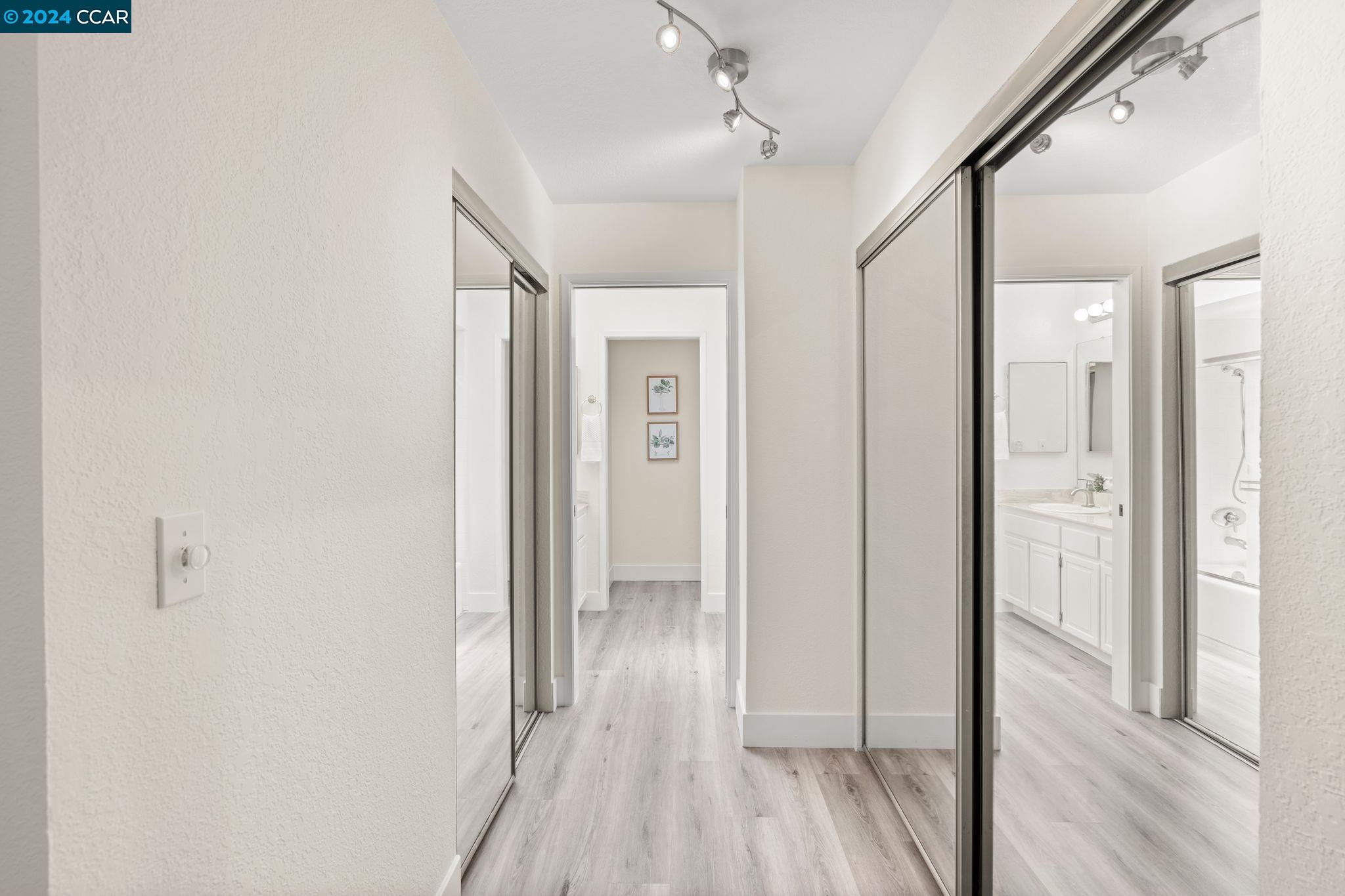 6 Harwich Walk