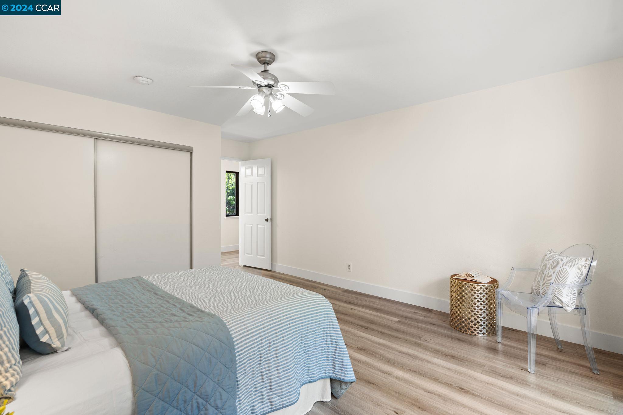 6 Harwich Walk