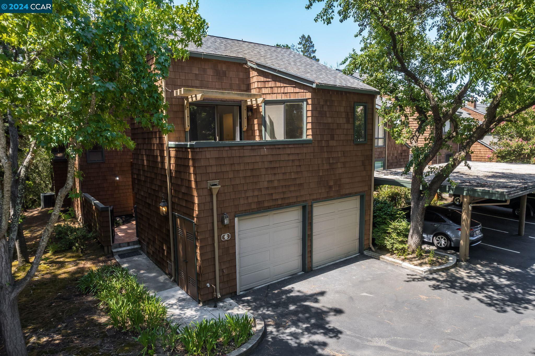 6 Harwich Walk