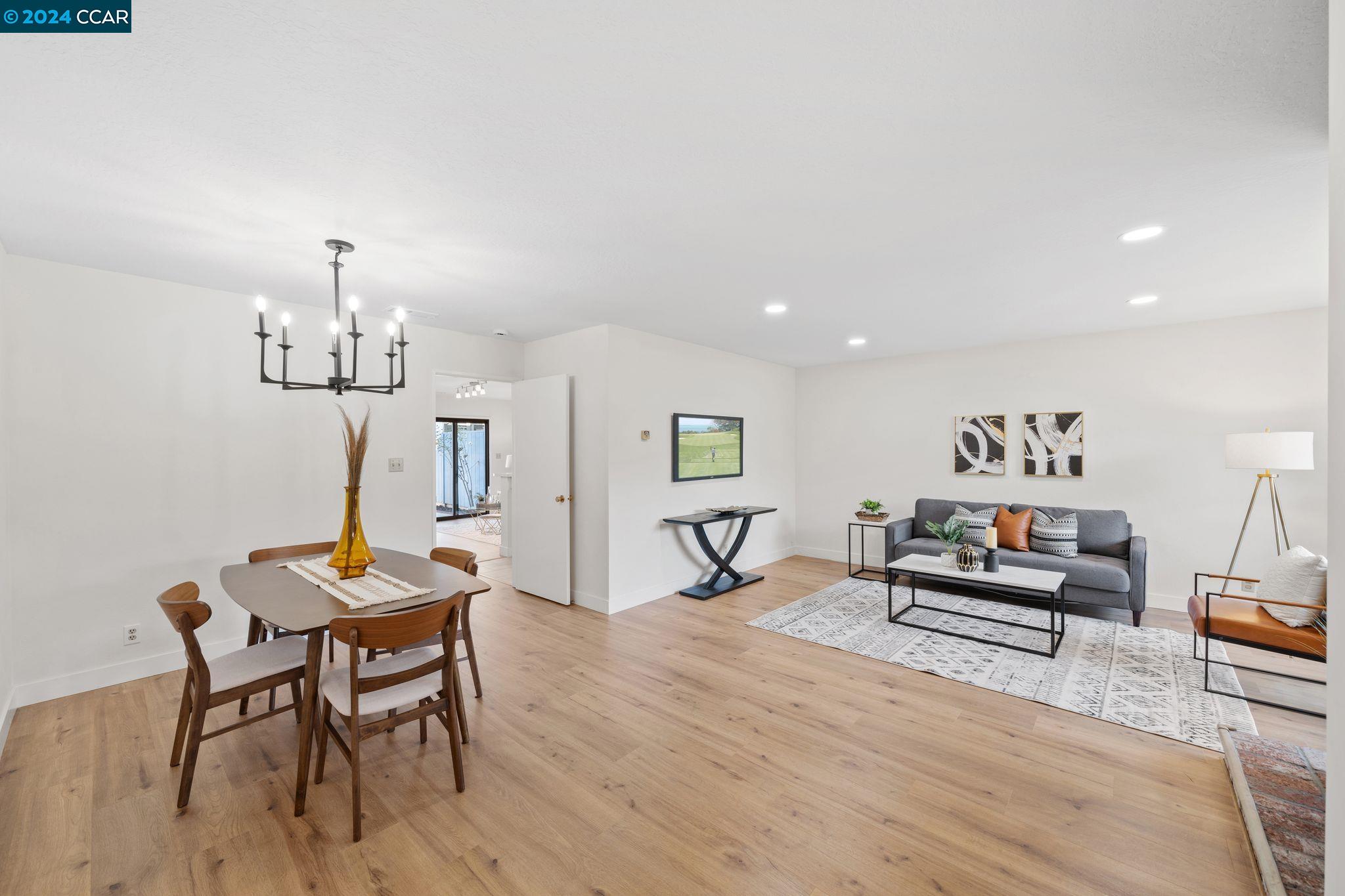 3429 Catalina Ave