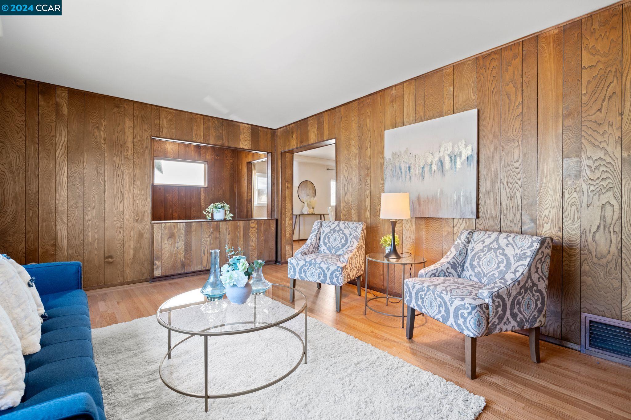 1342 Broadway