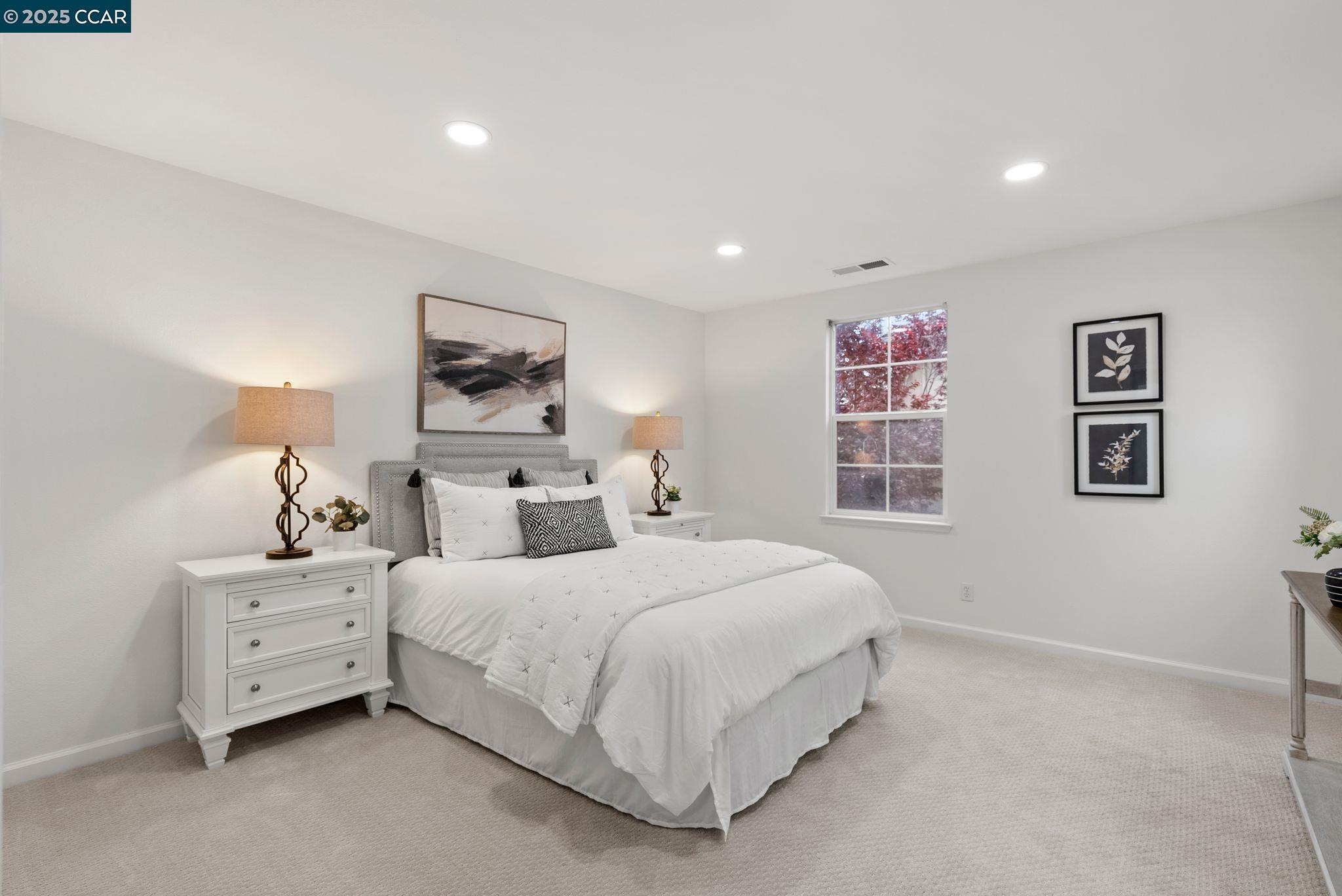 2472 Basswood Dr