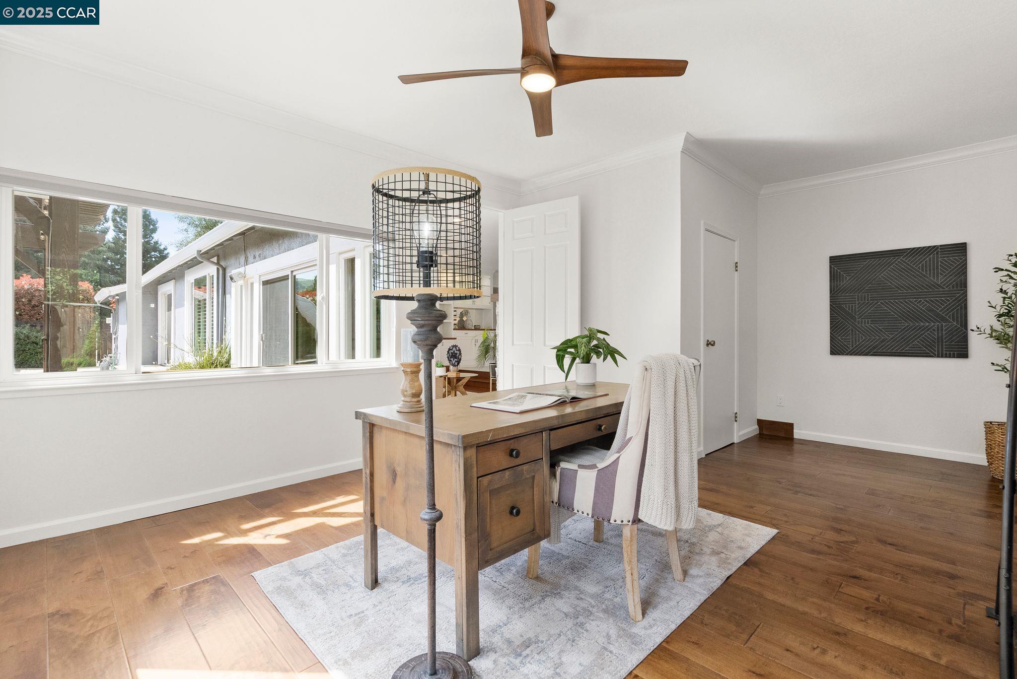 1501 Harlan Dr