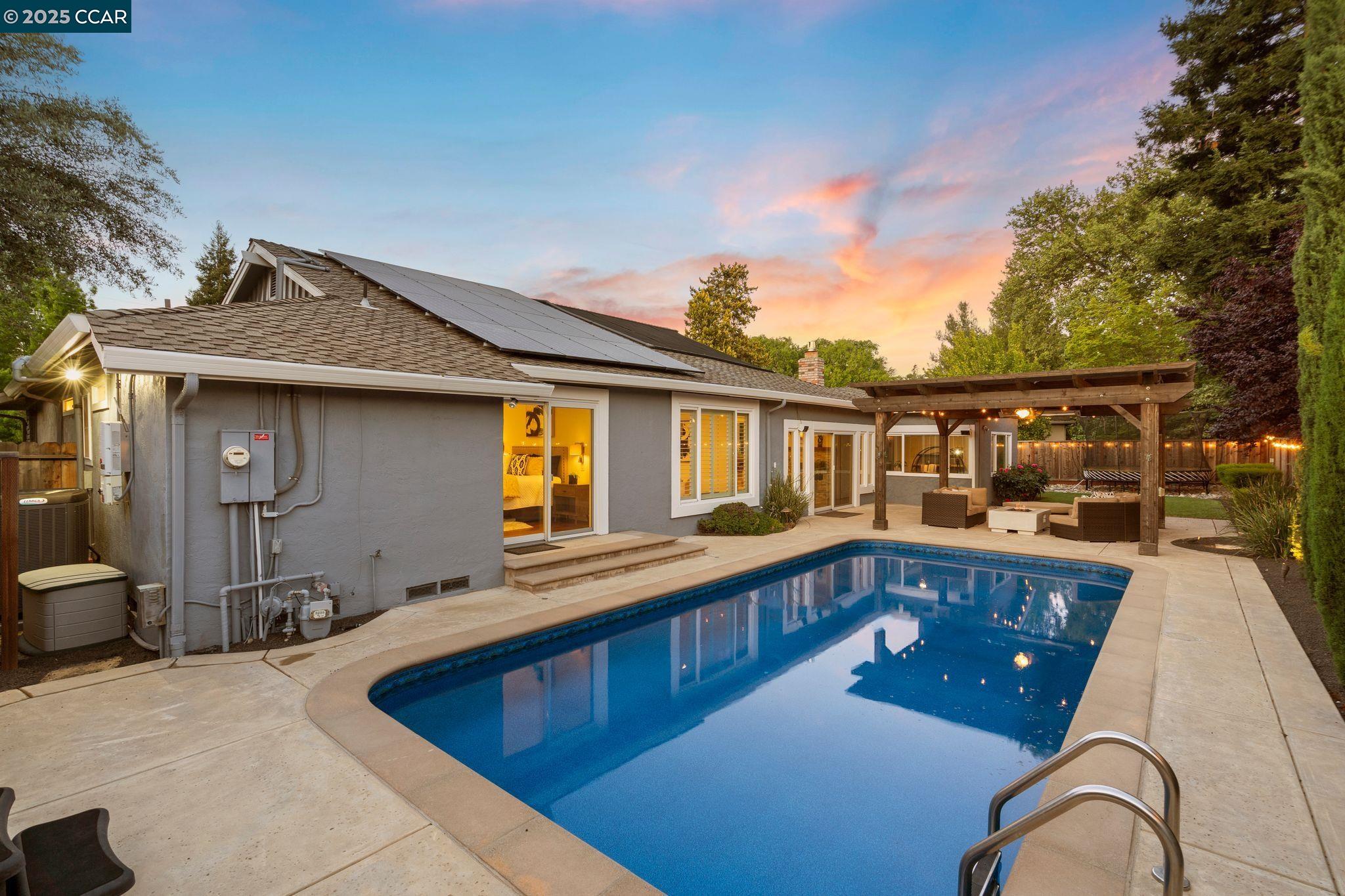1501 Harlan Dr