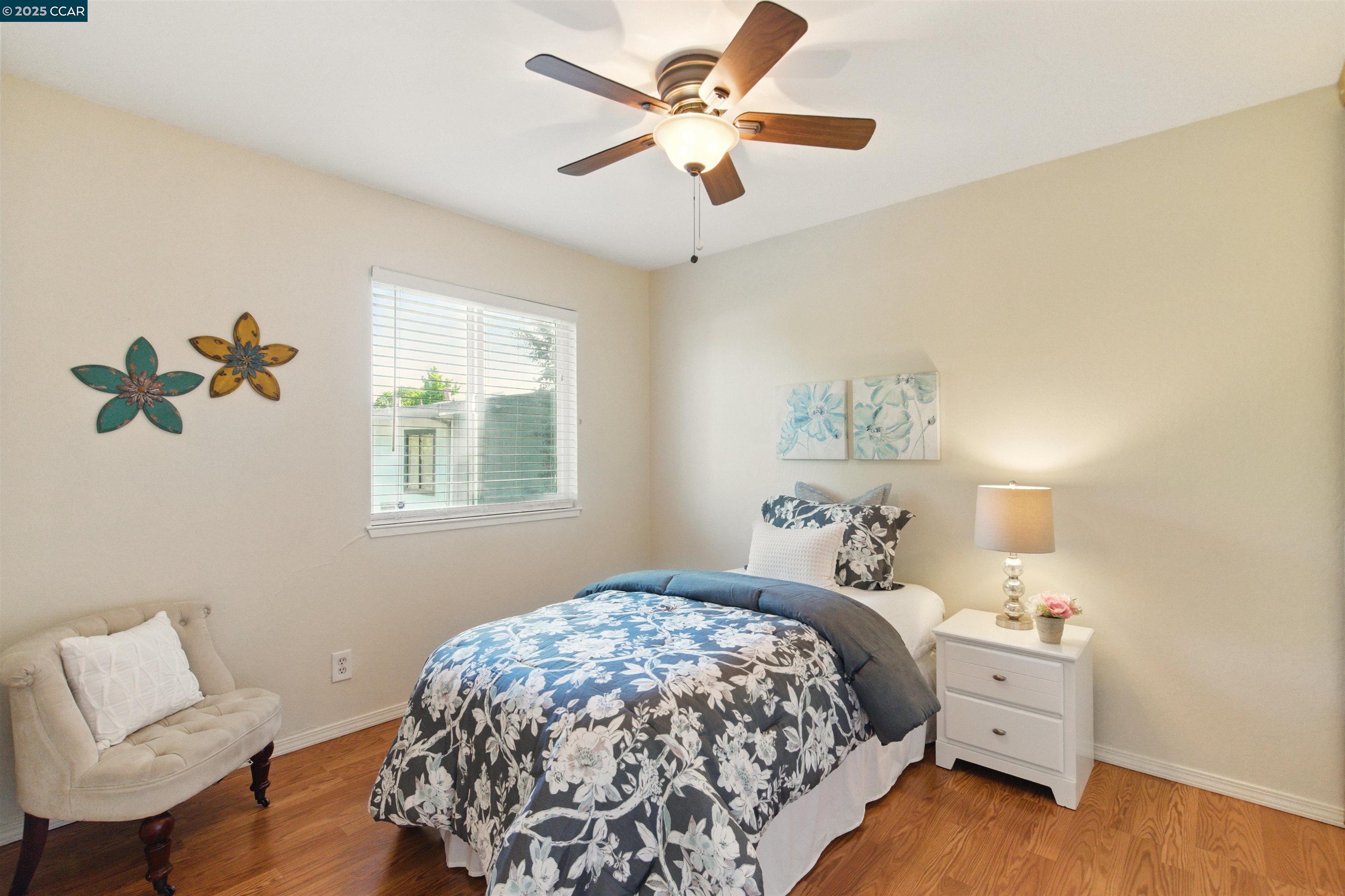 1352 Tree Garden Pl