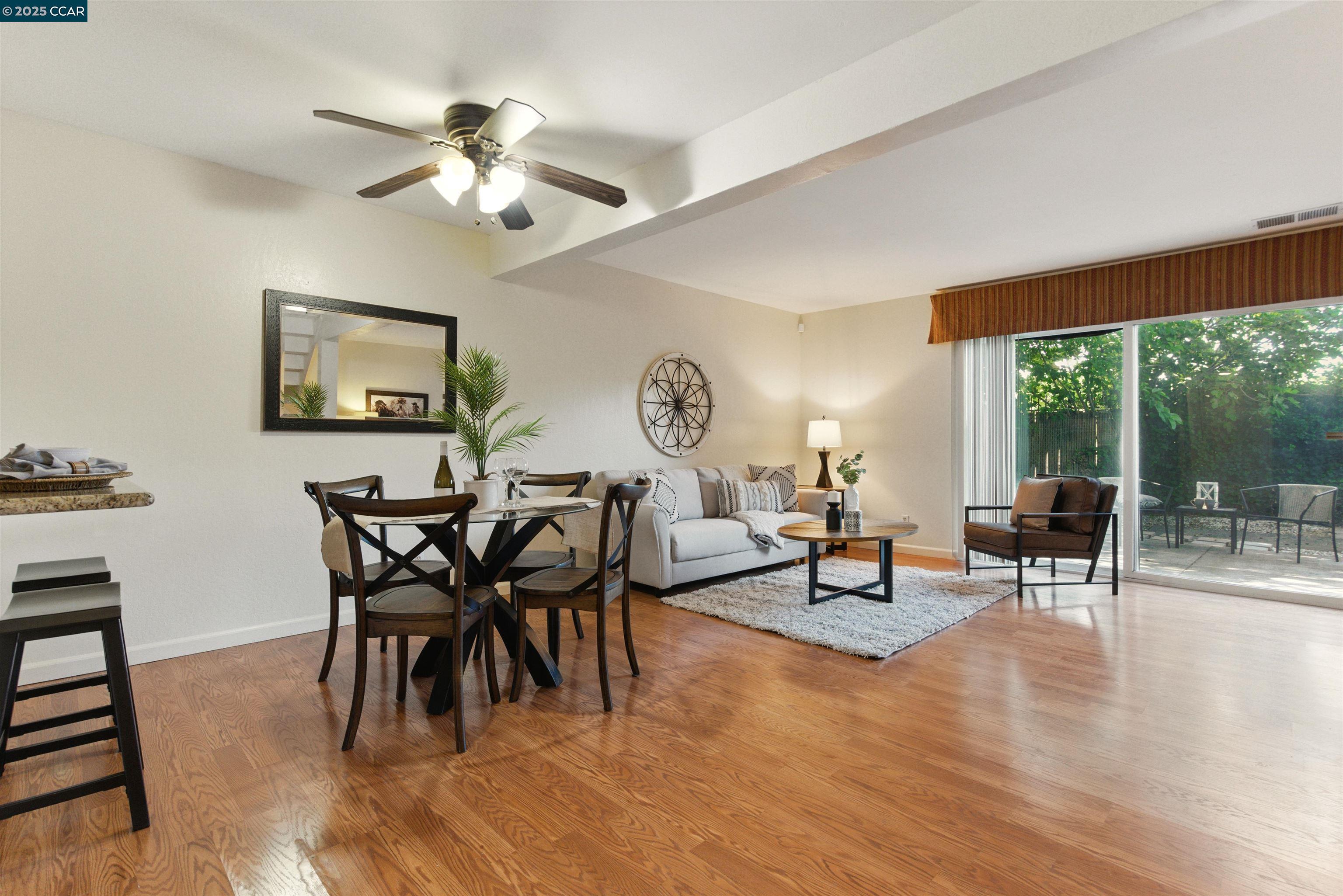 1352 Tree Garden Pl