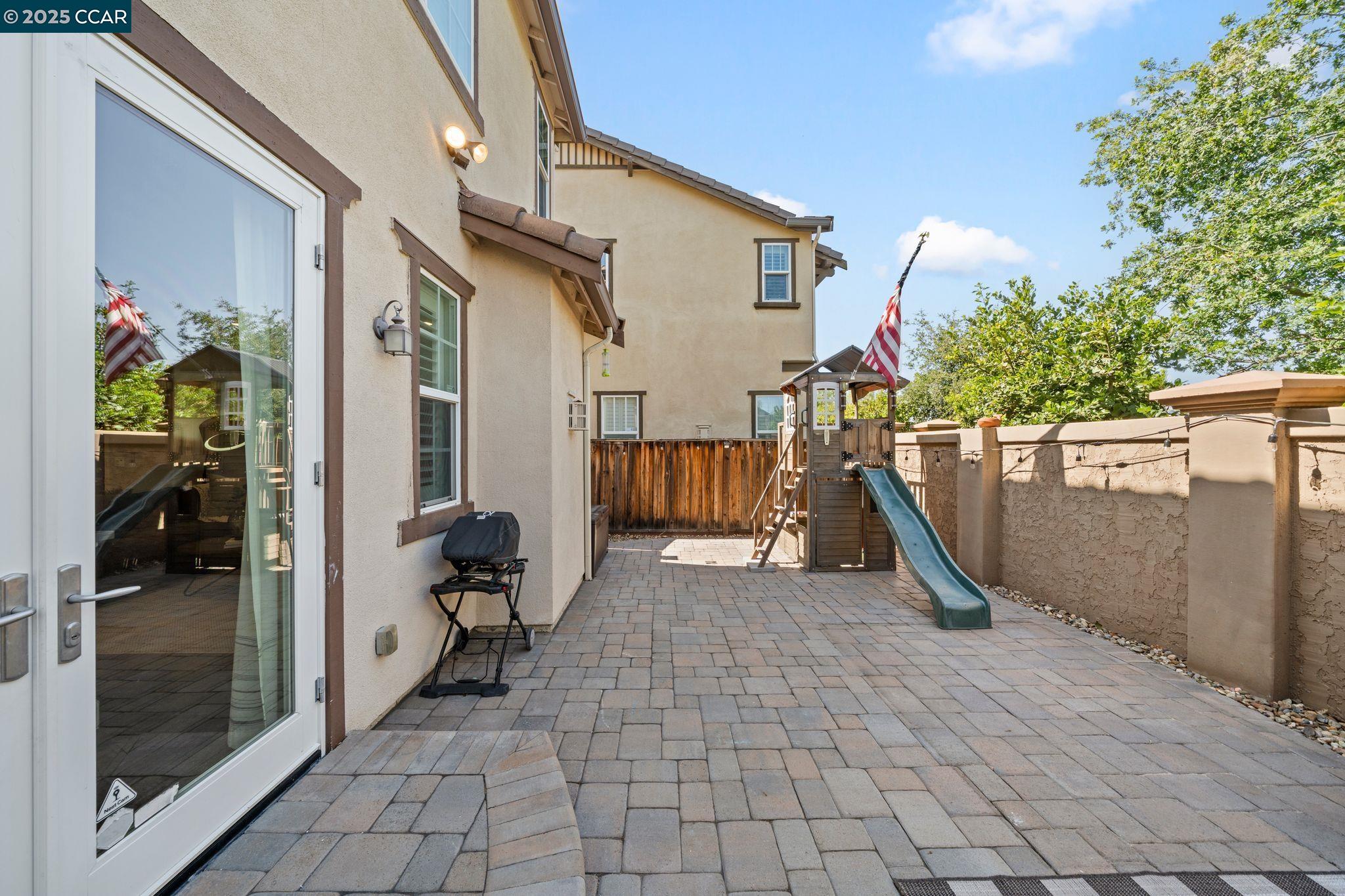 110 Elworthy Ranch Dr