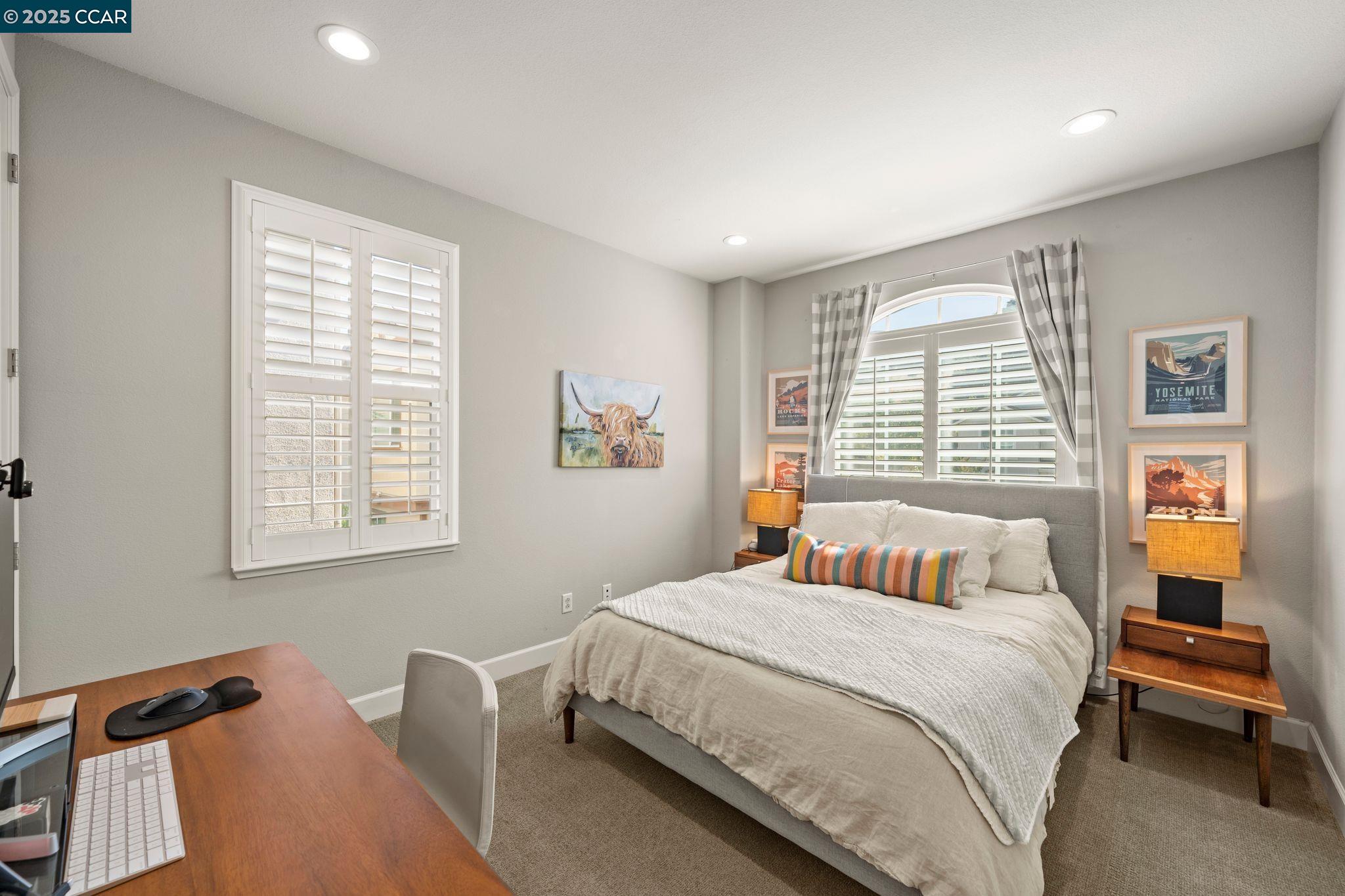 110 Elworthy Ranch Dr