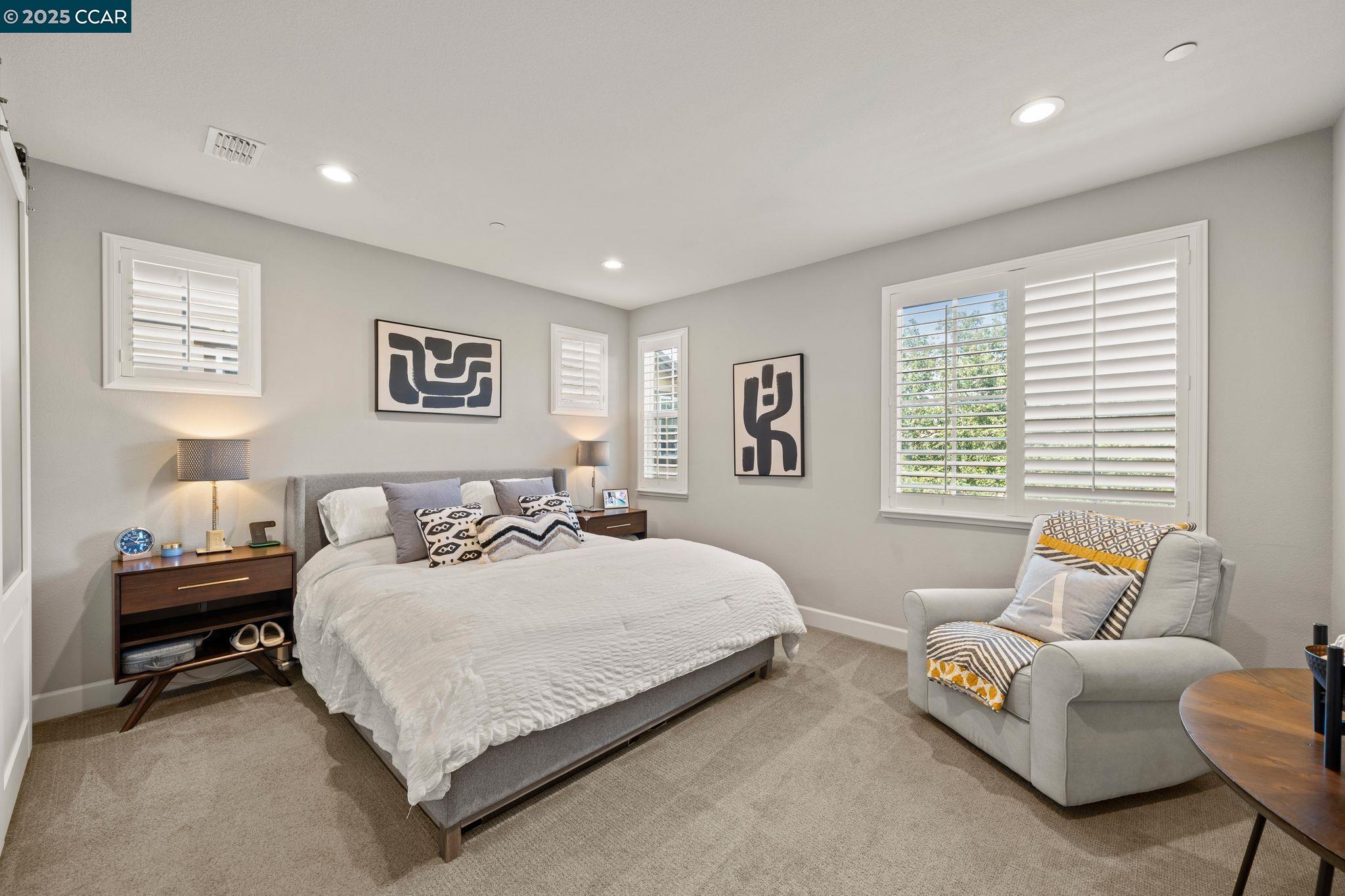 110 Elworthy Ranch Dr