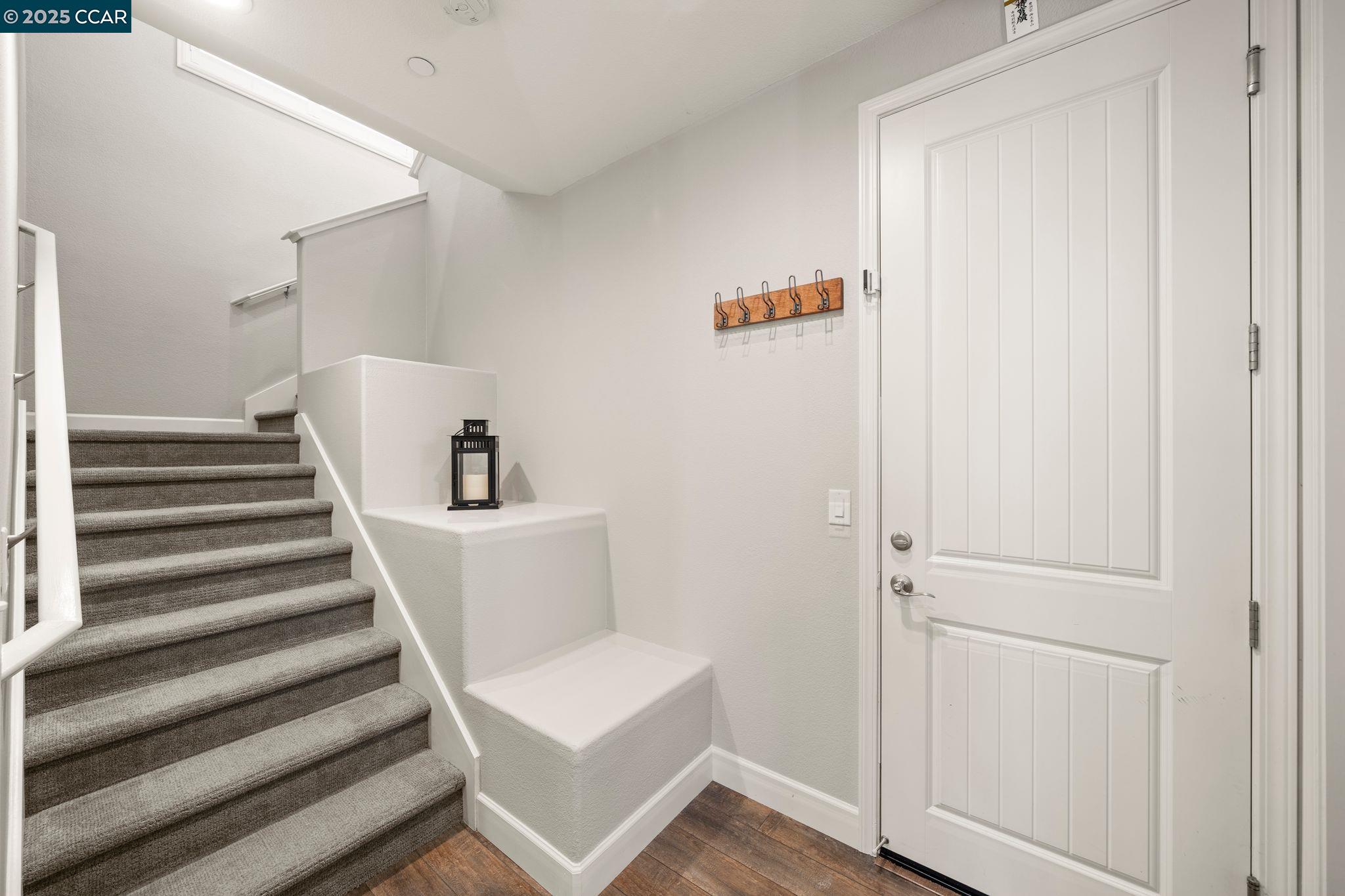 110 Elworthy Ranch Dr