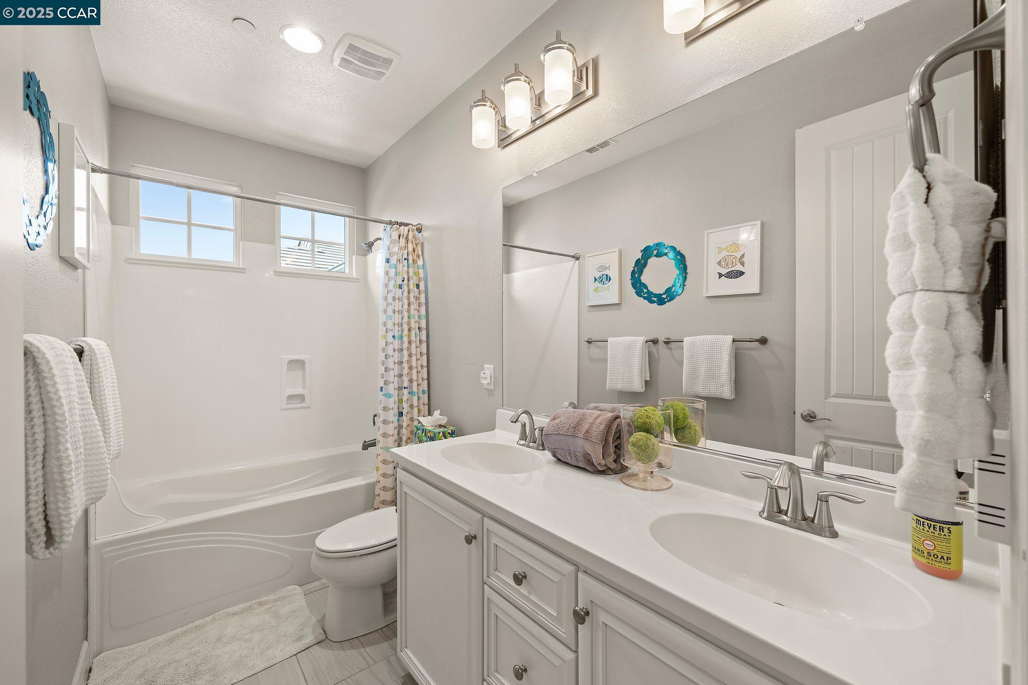 110 Elworthy Ranch Dr