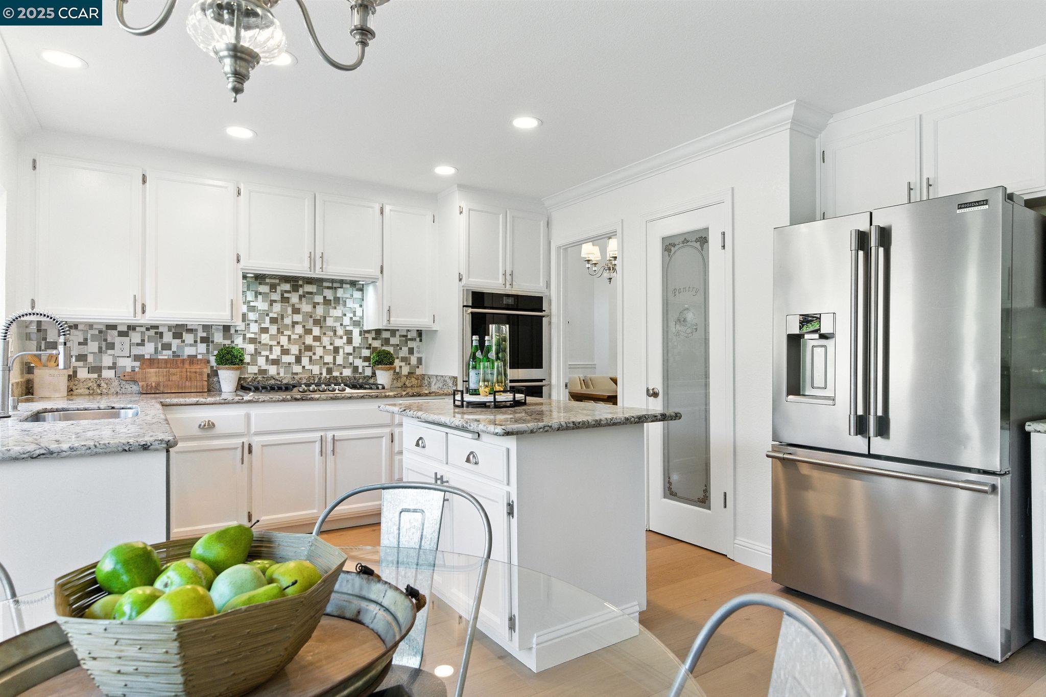 316 Valley High Dr