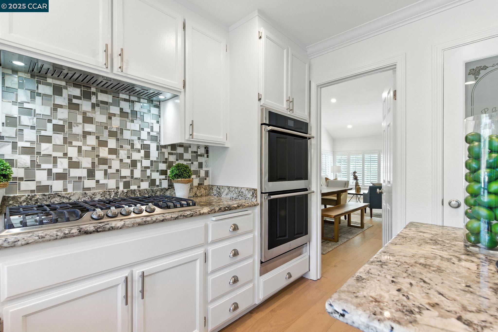 316 Valley High Dr