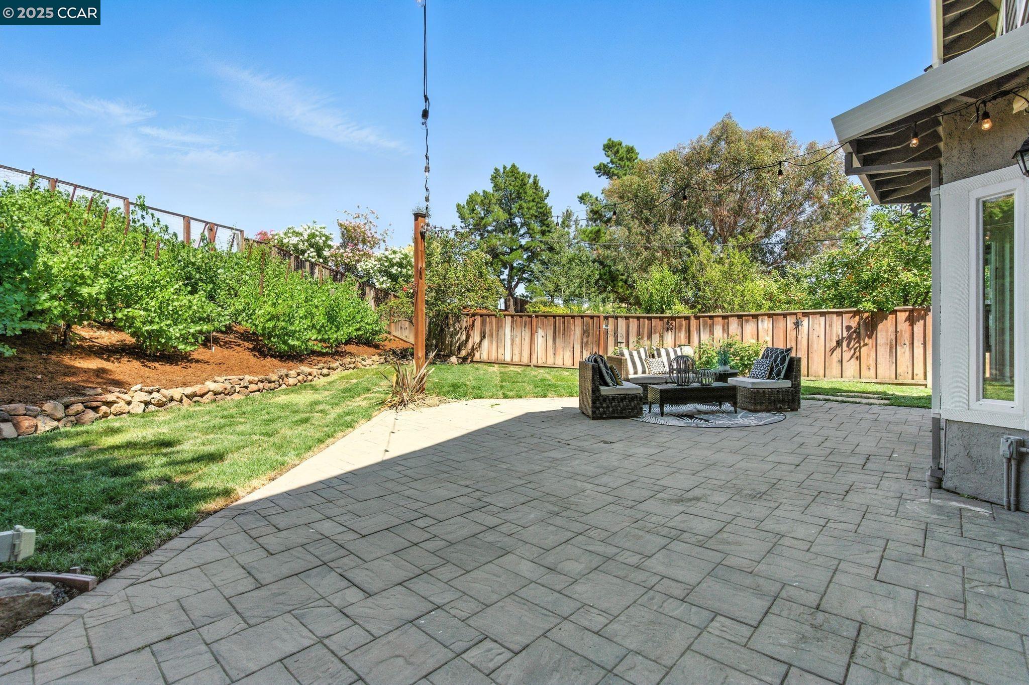 316 Valley High Dr