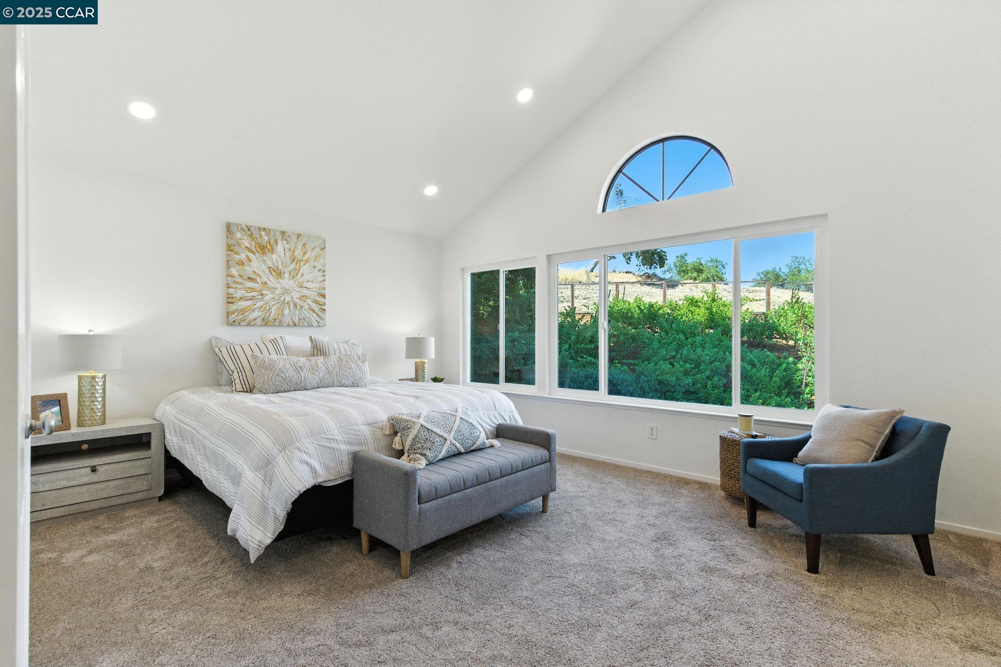 316 Valley High Dr