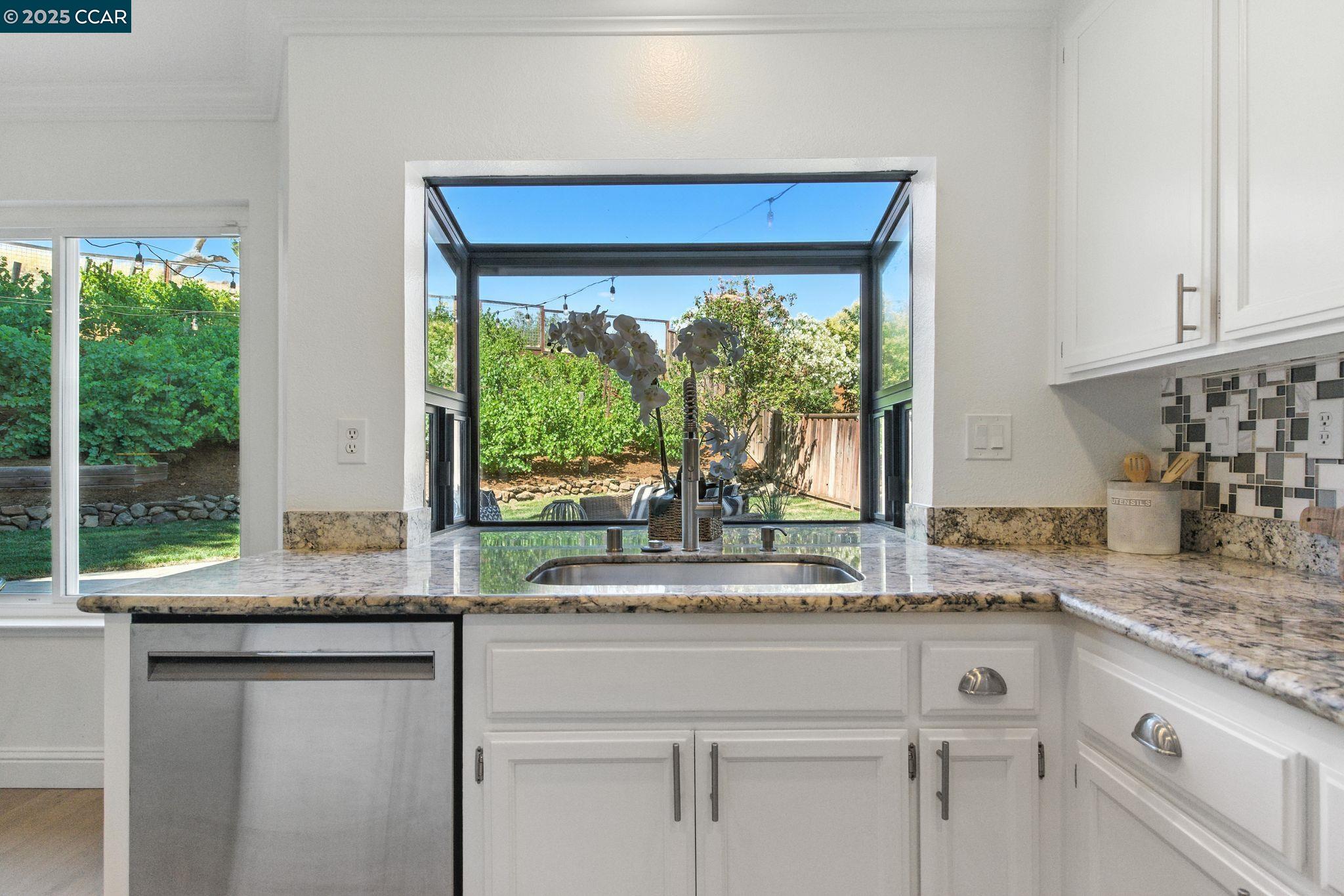 316 Valley High Dr