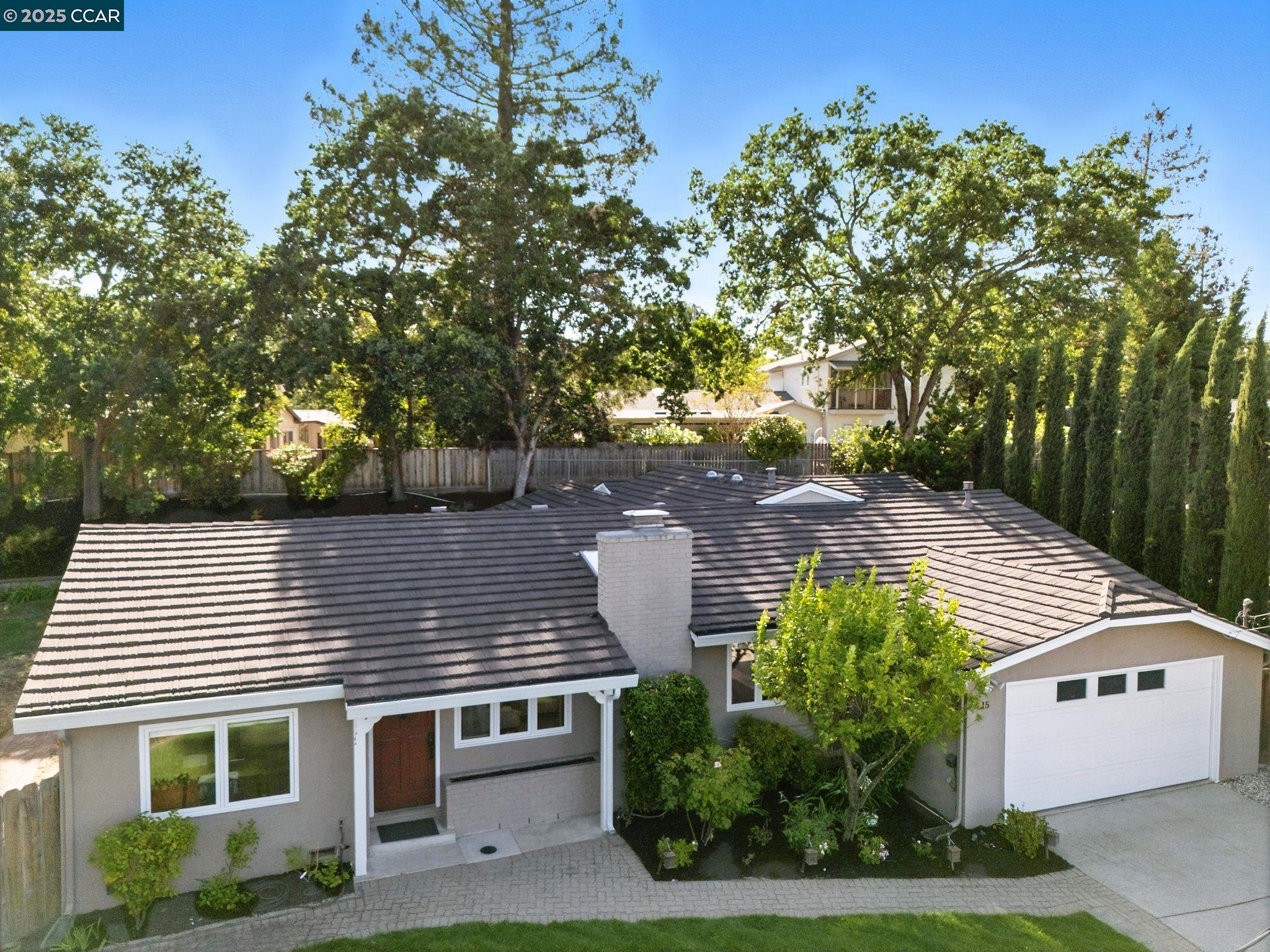 15 Ardmore Ct