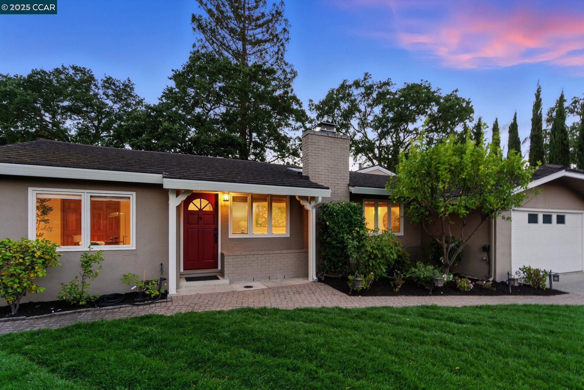 15 Ardmore Ct