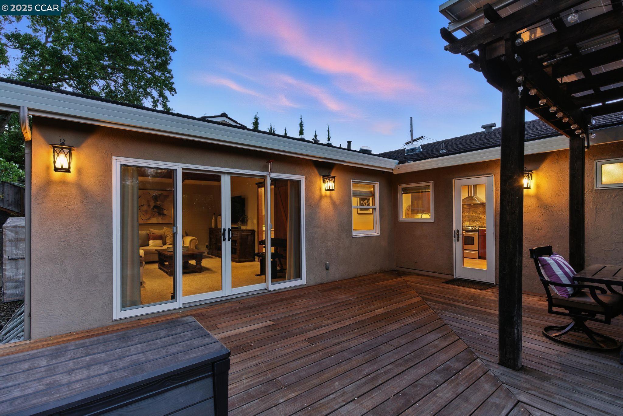 15 Ardmore Ct