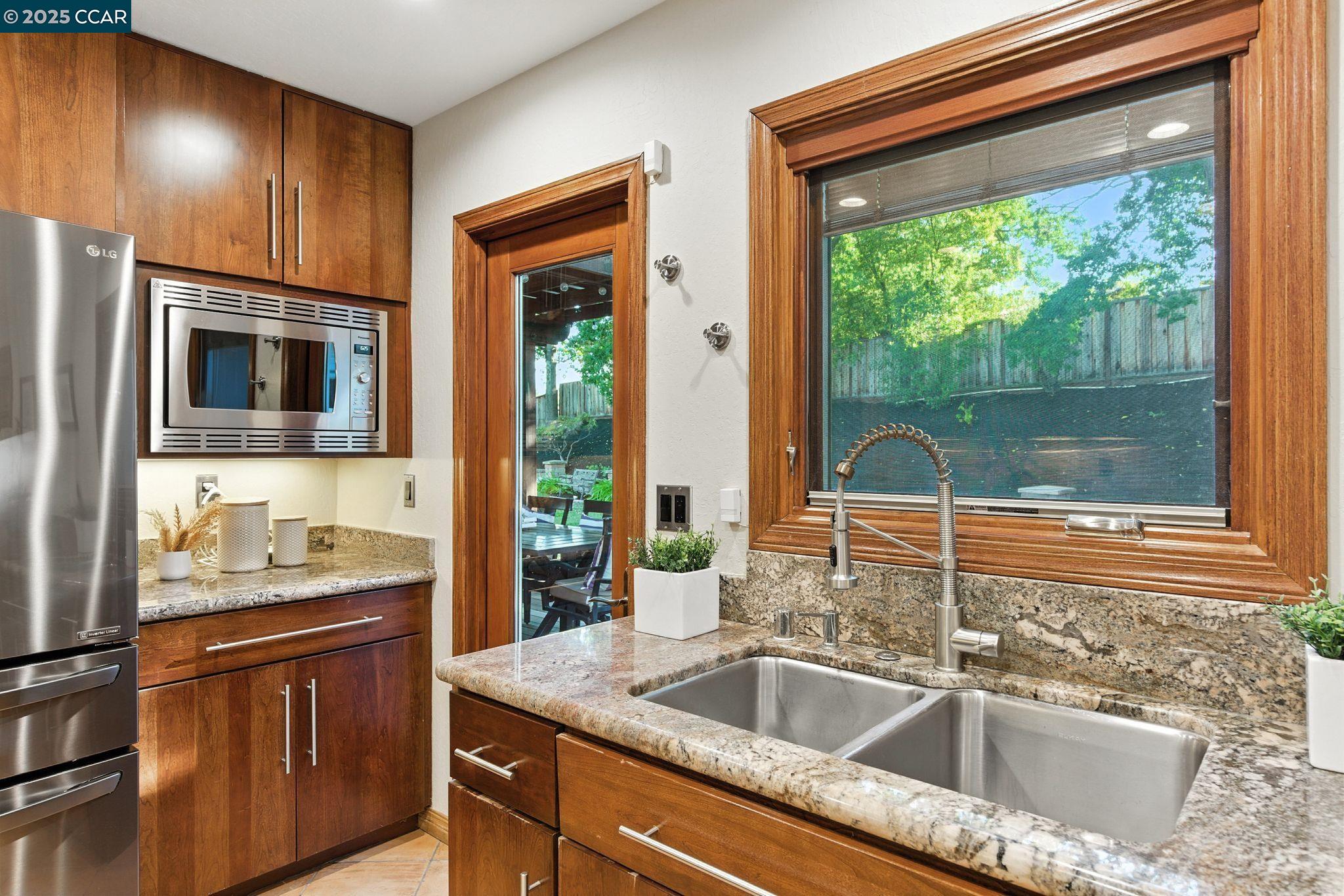 15 Ardmore Ct