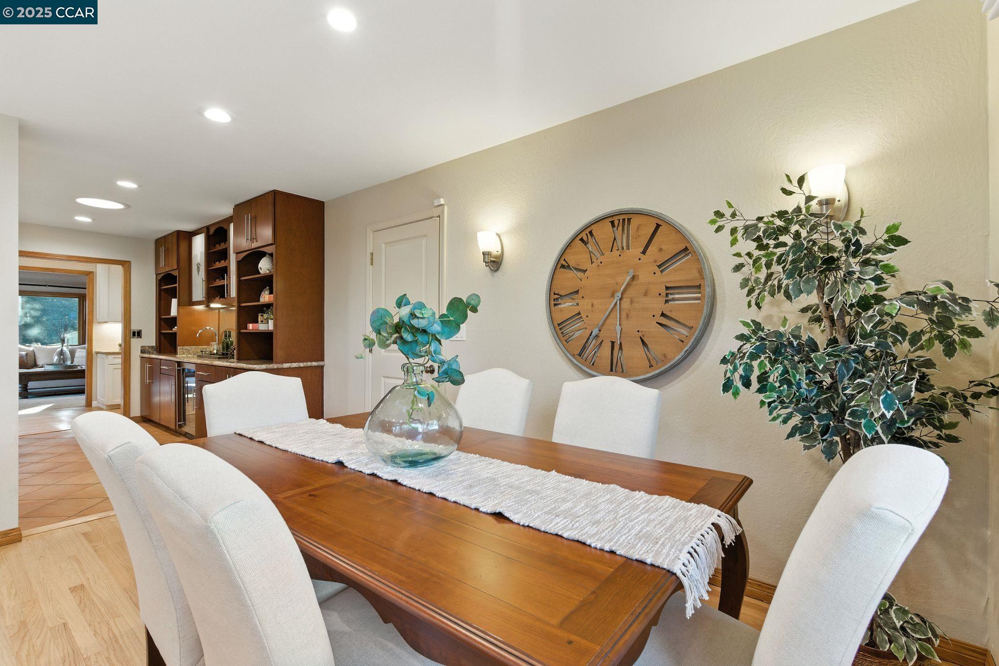 15 Ardmore Ct