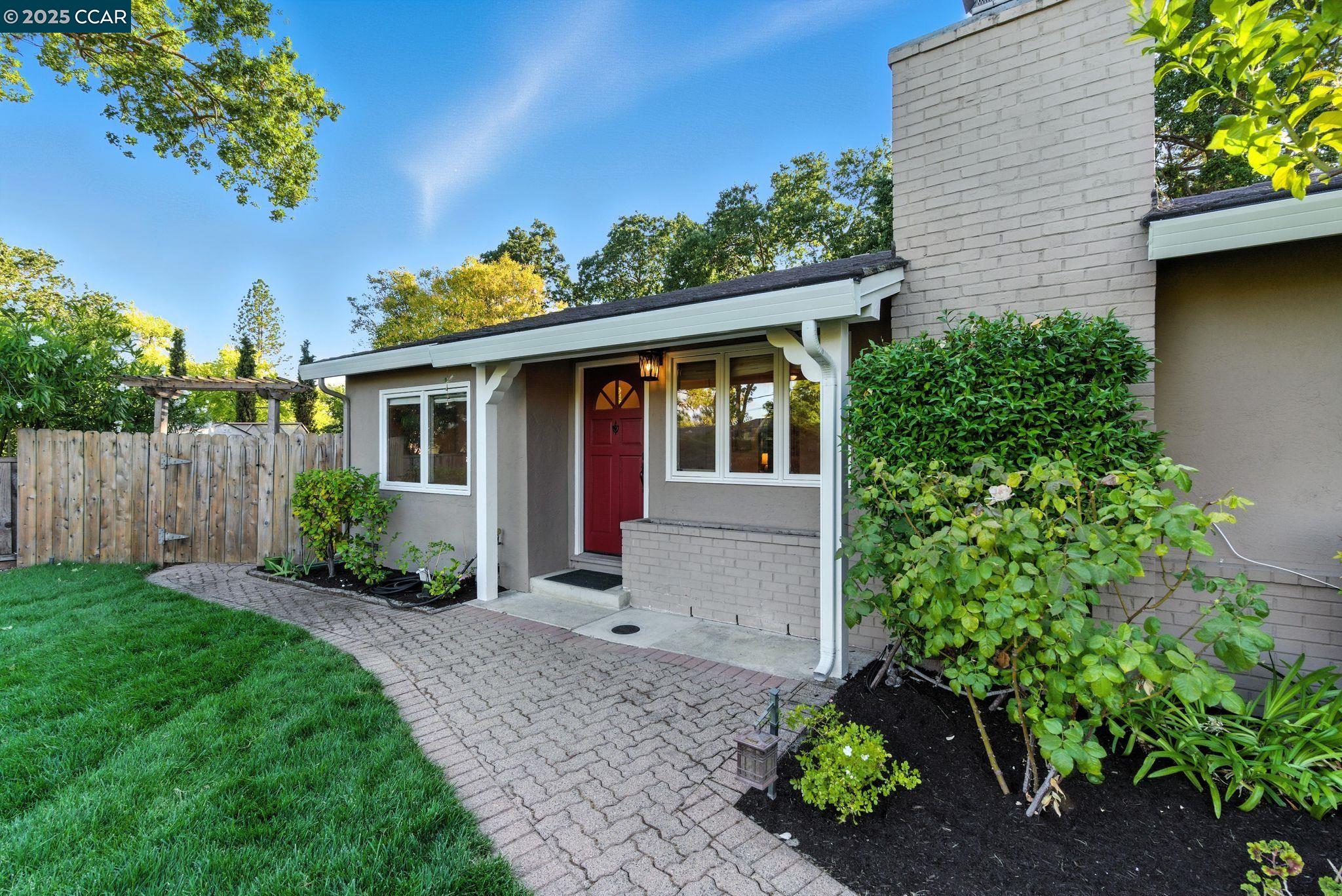 15 Ardmore Ct