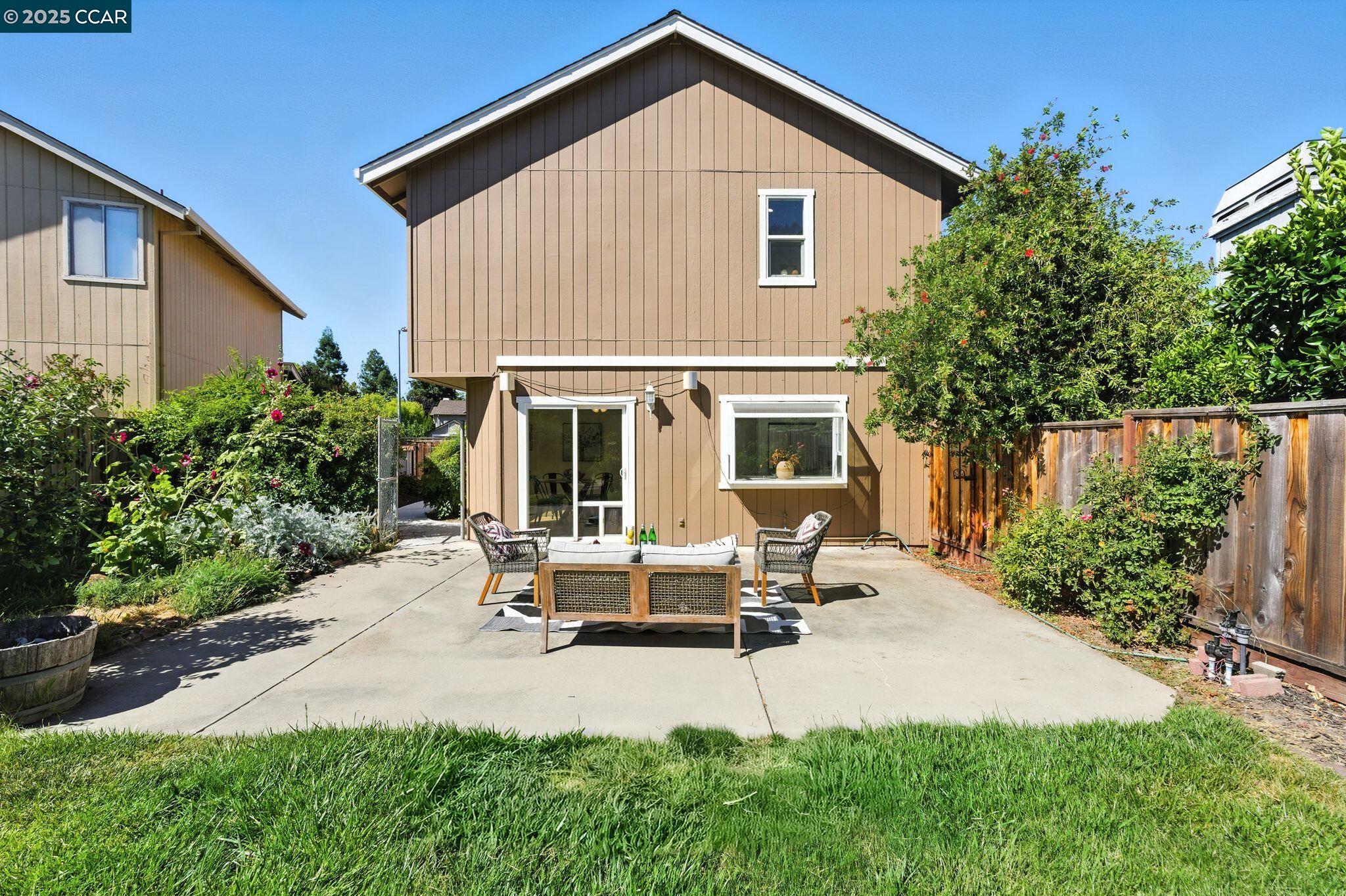 1817 Sinclair Dr