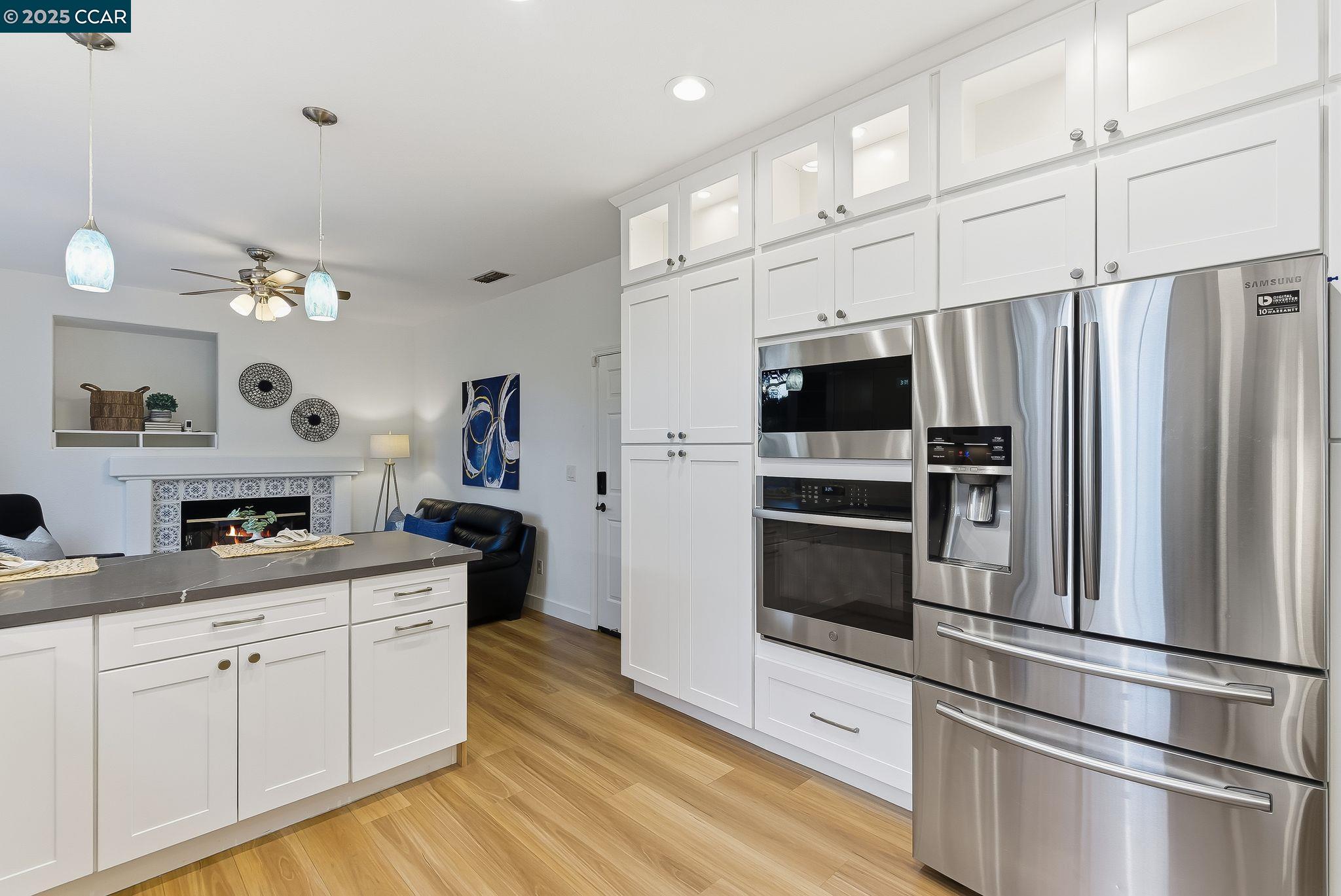 39 Elmwood Dr