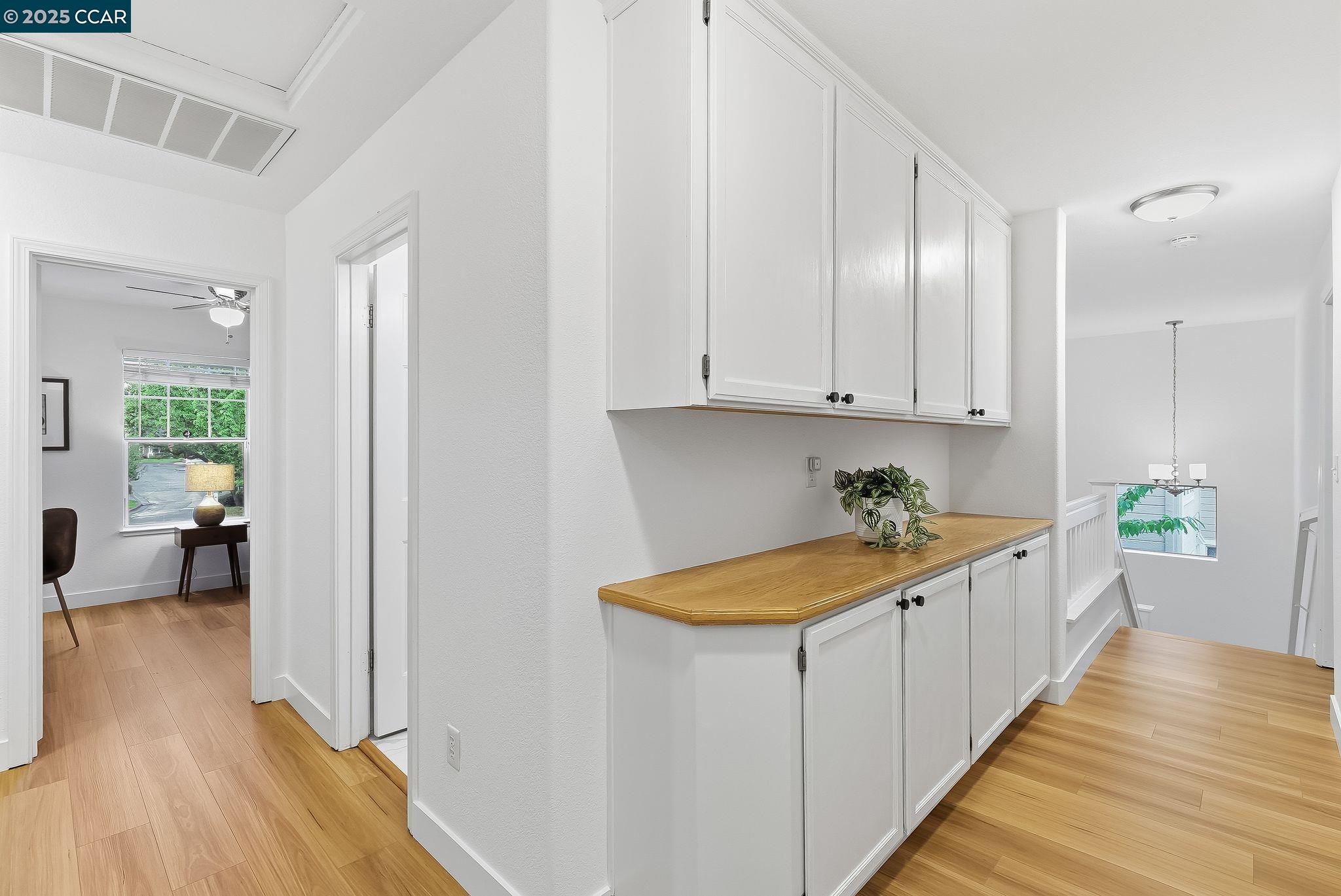 39 Elmwood Dr