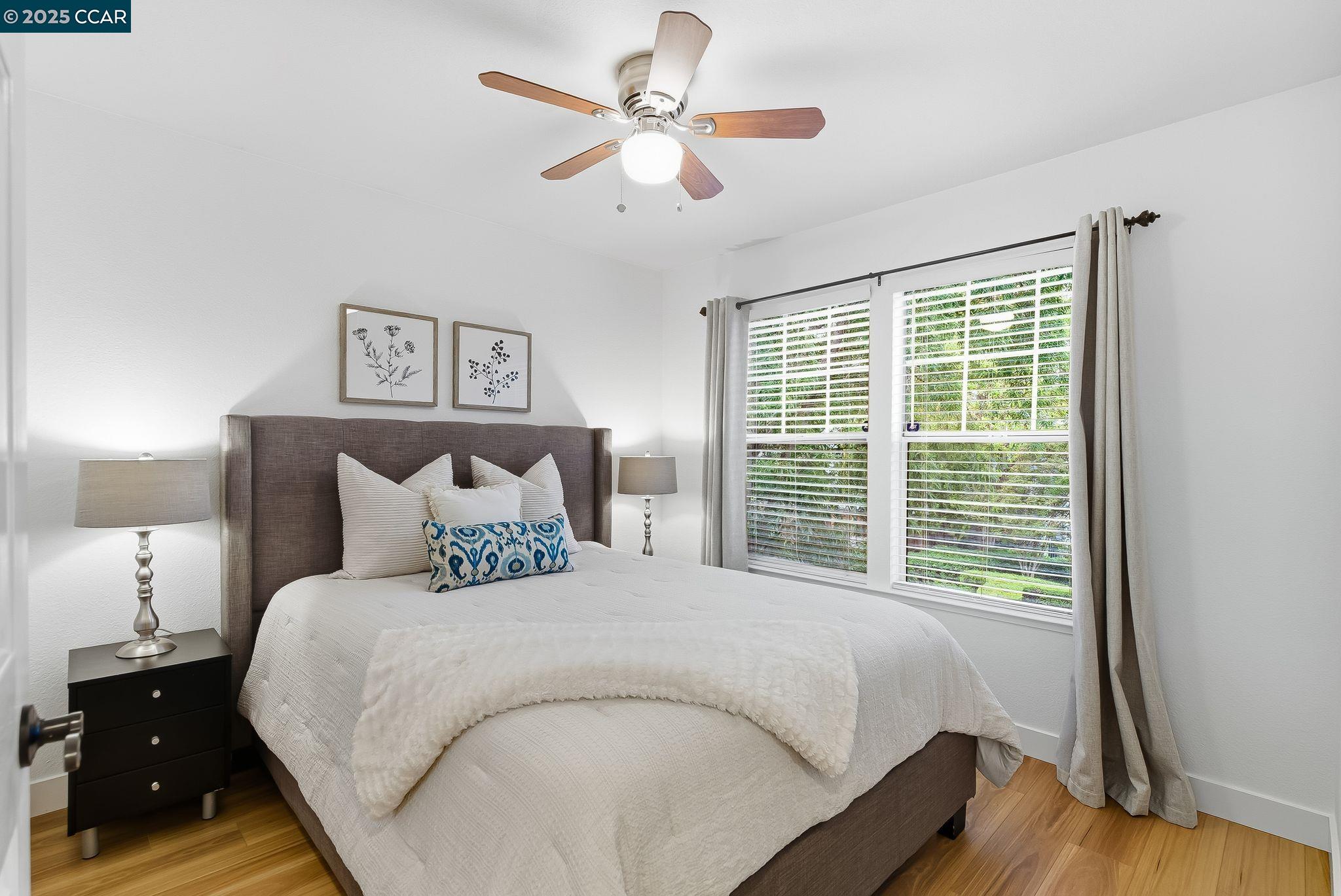 39 Elmwood Dr