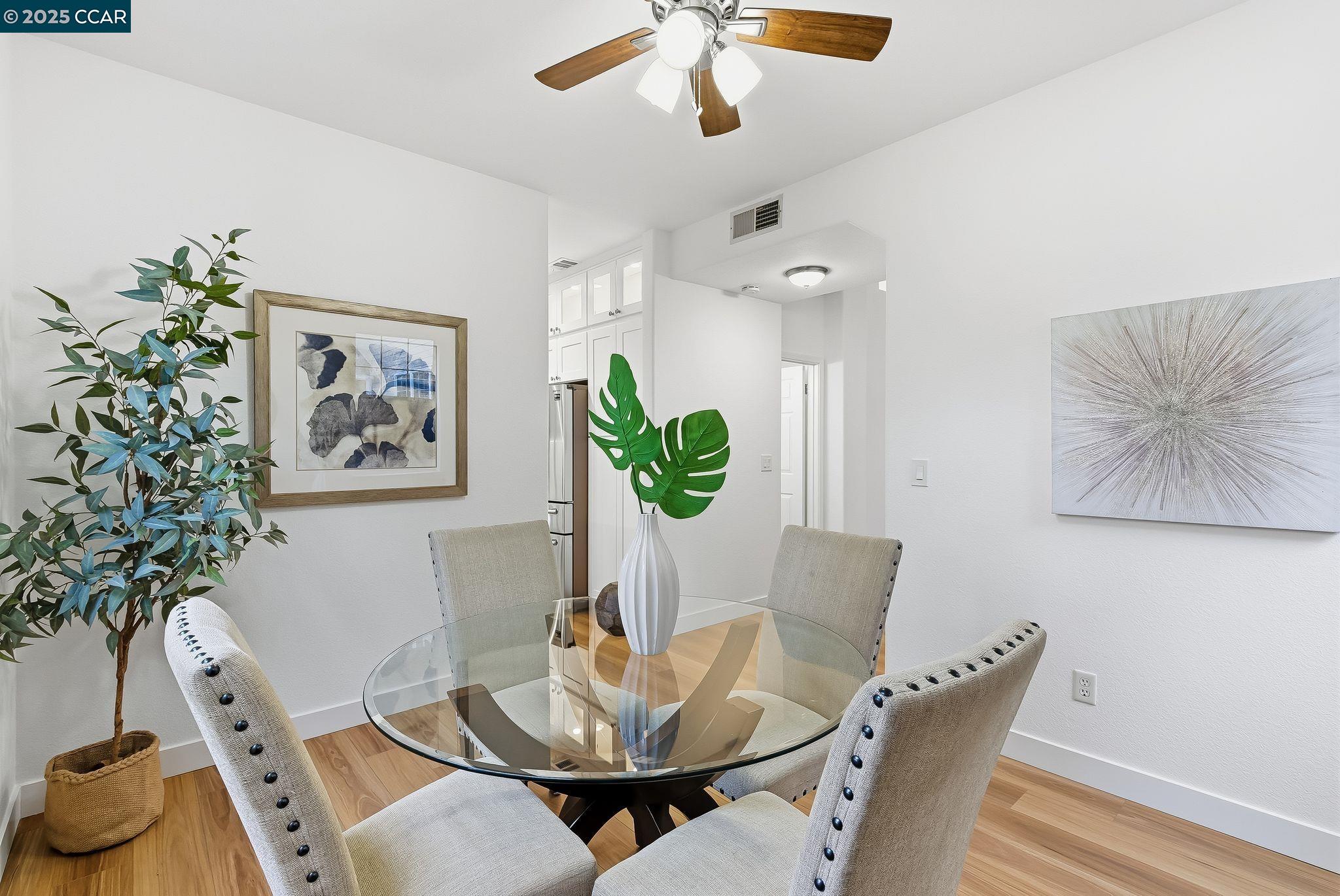 39 Elmwood Dr