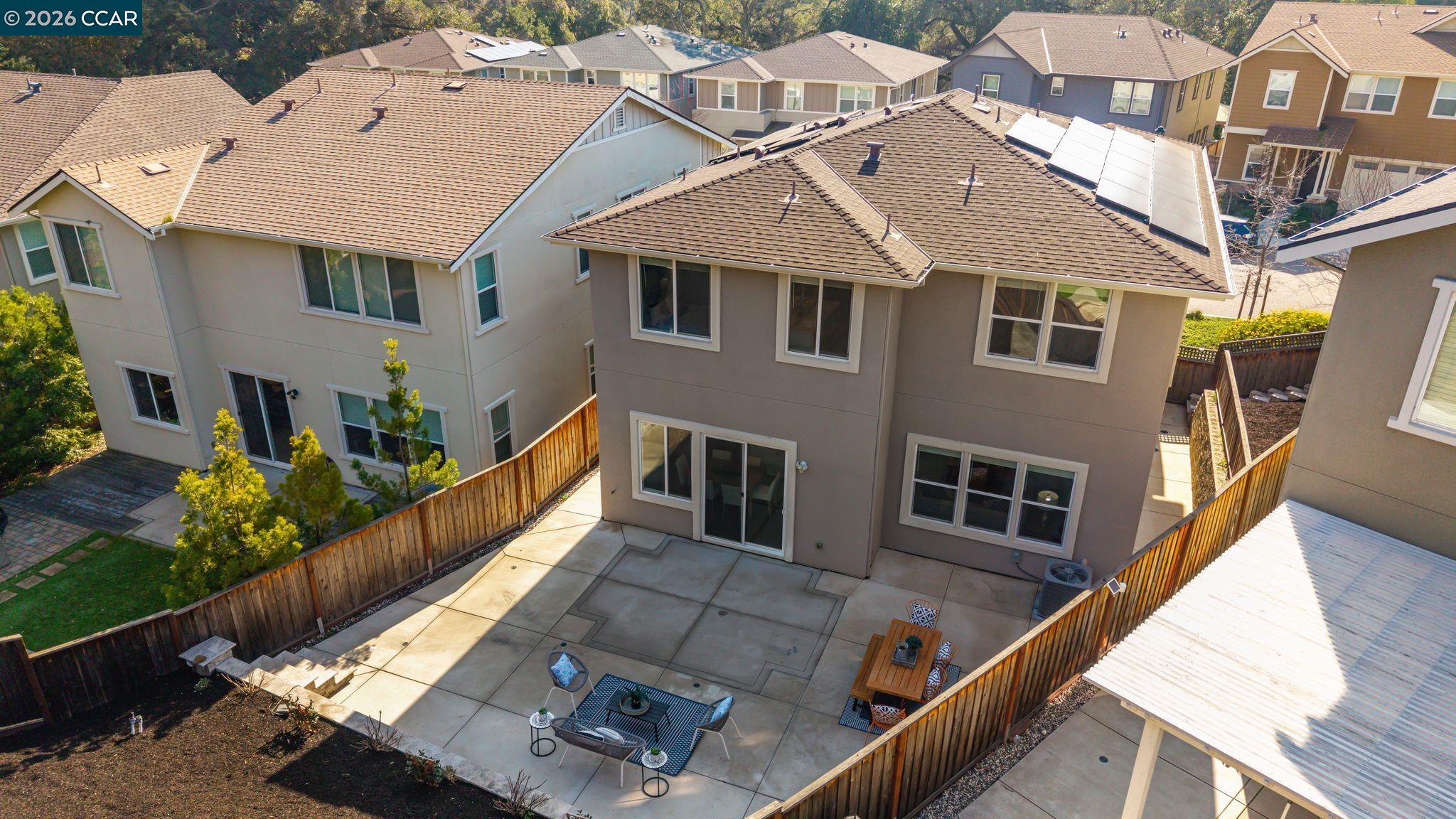 4827 Roberts Ct