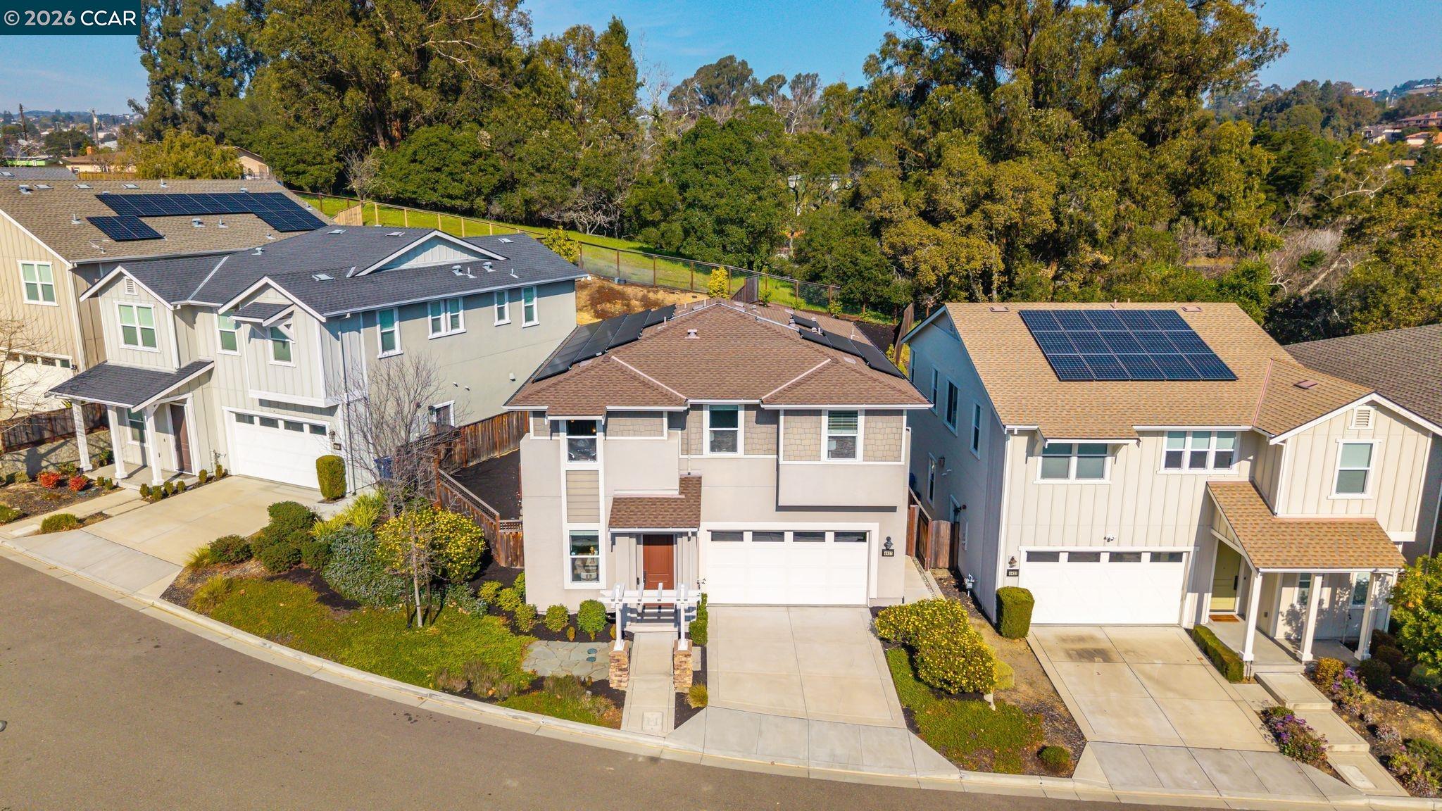 4827 Roberts Ct
