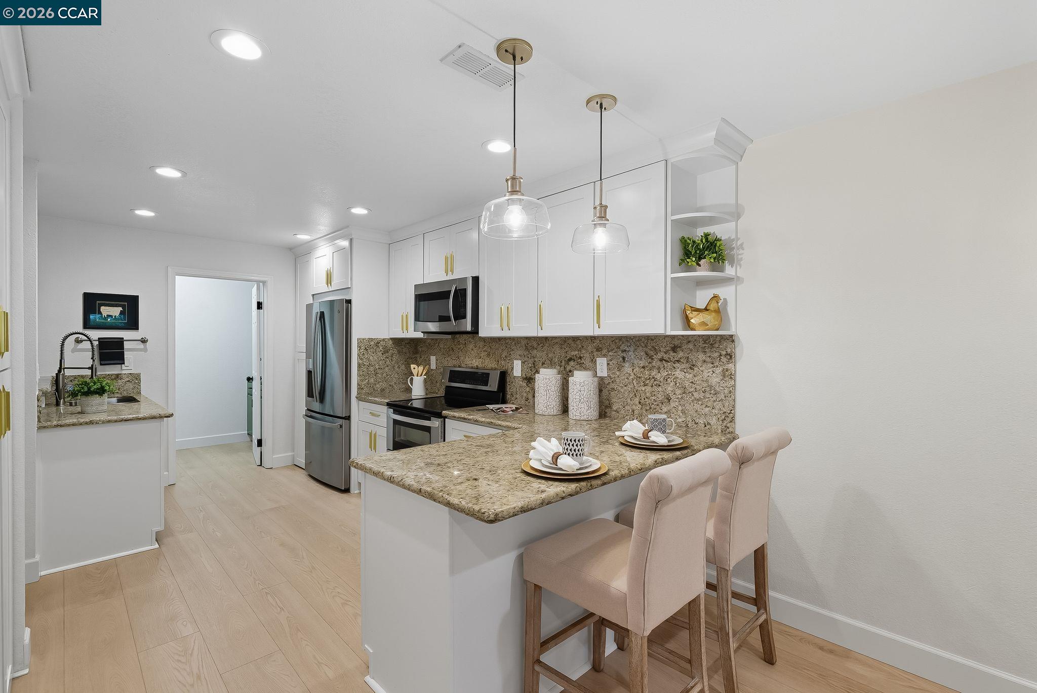 5 San Carlo Ct