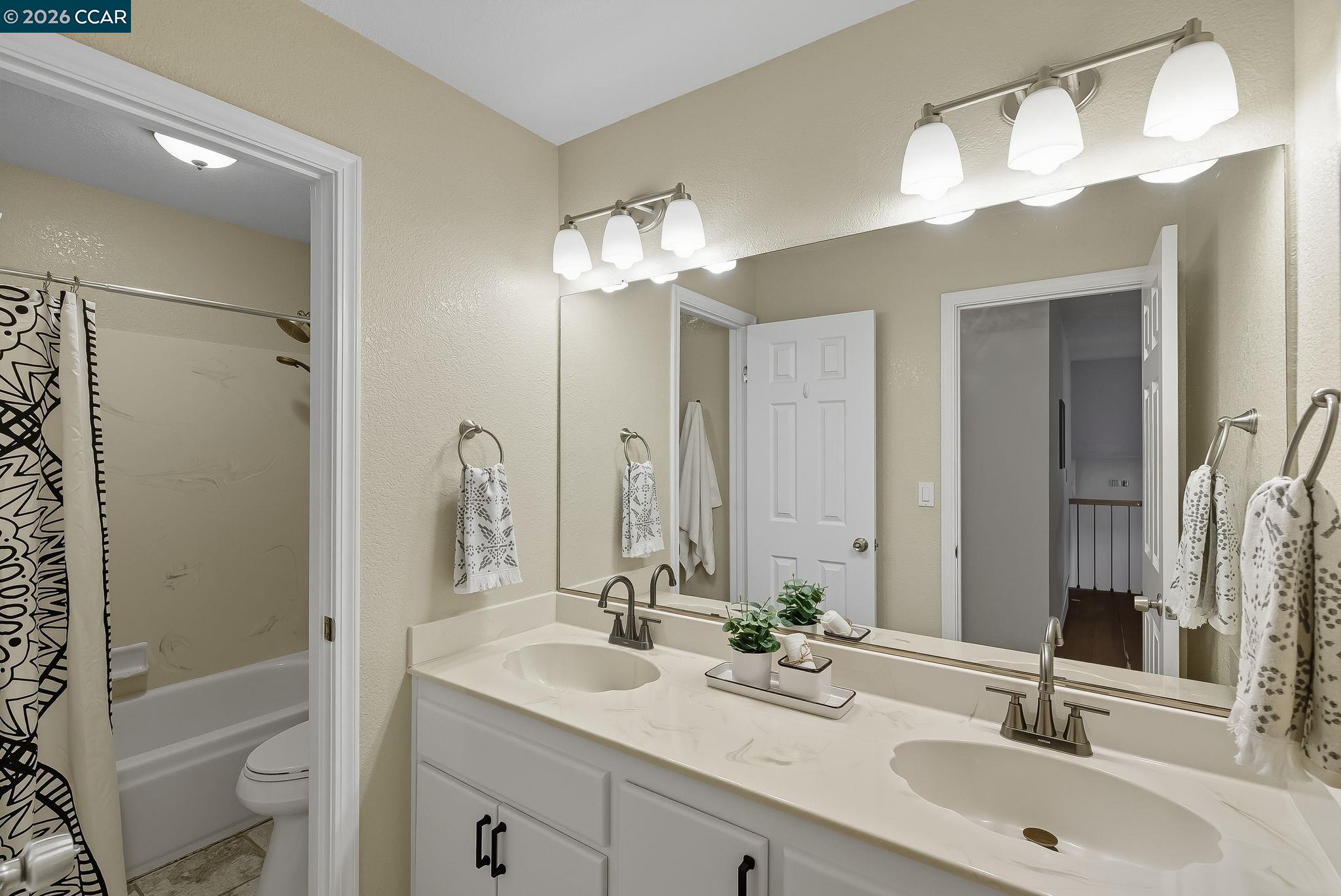 5 San Carlo Ct