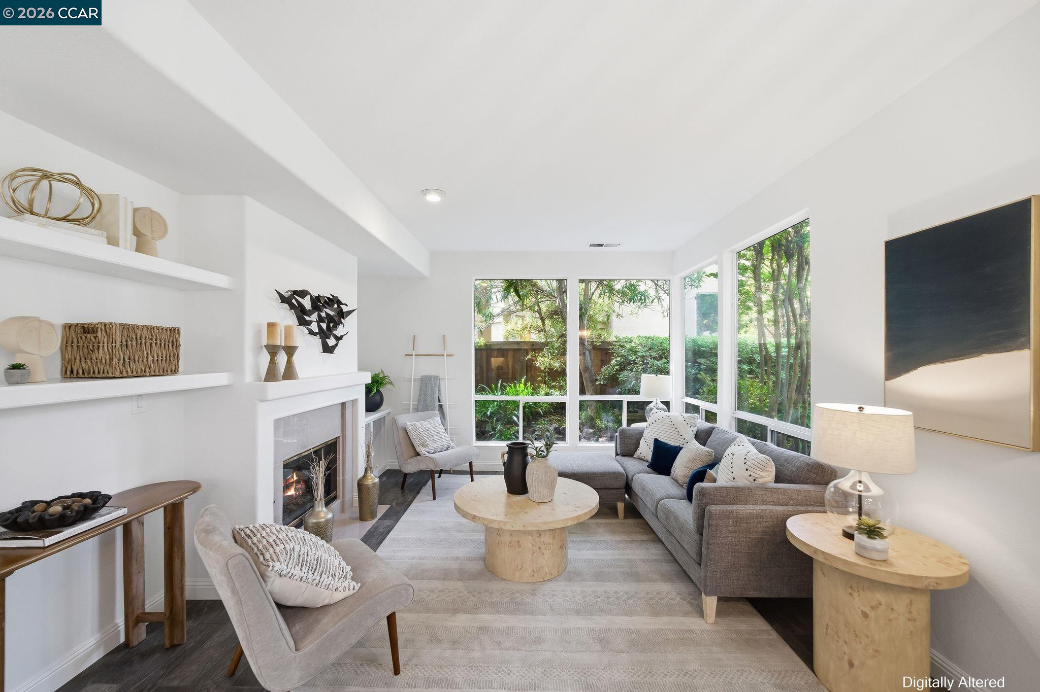 908 Vista Pointe Dr
