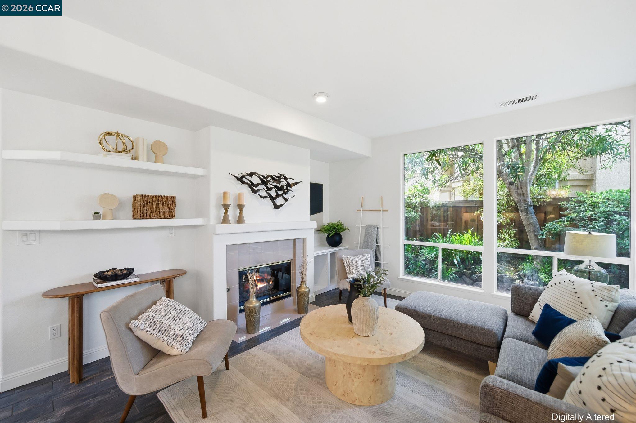 908 Vista Pointe Dr