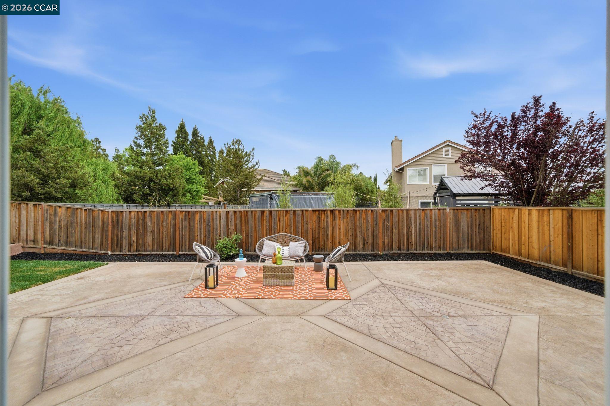 509 Zenith Ridge Dr