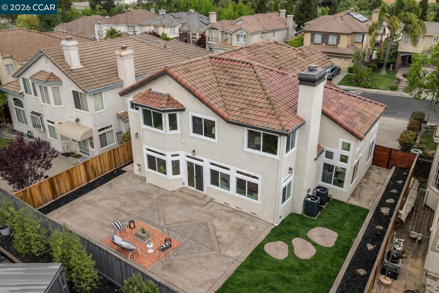 509 Zenith Ridge Dr